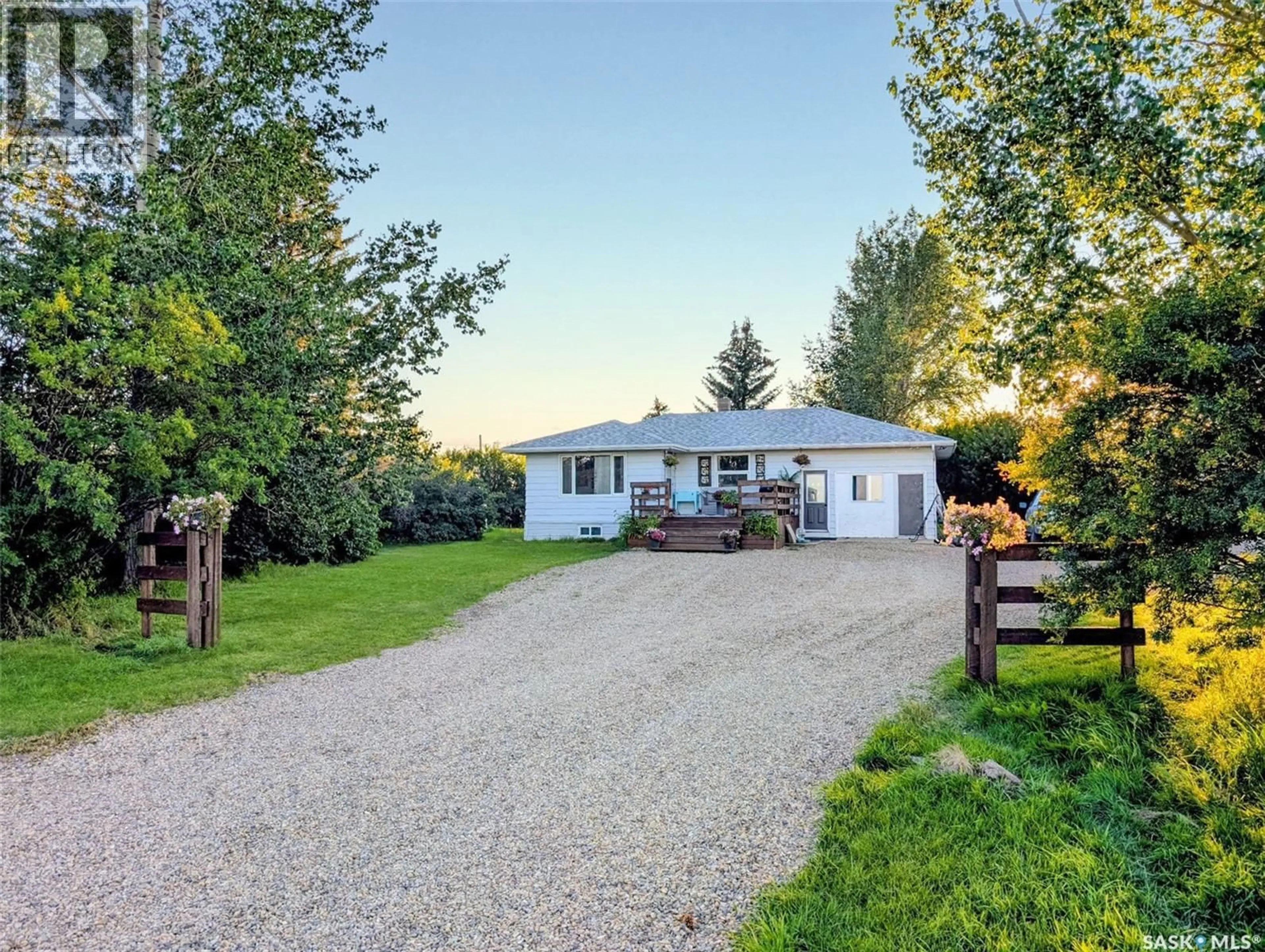 A pic from outside/outdoor area/front of a property/back of a property/a pic from drone, unknown for Rm - COULEE ACREAGE, Coulee Rm No. 136 Saskatchewan S0N2Y0