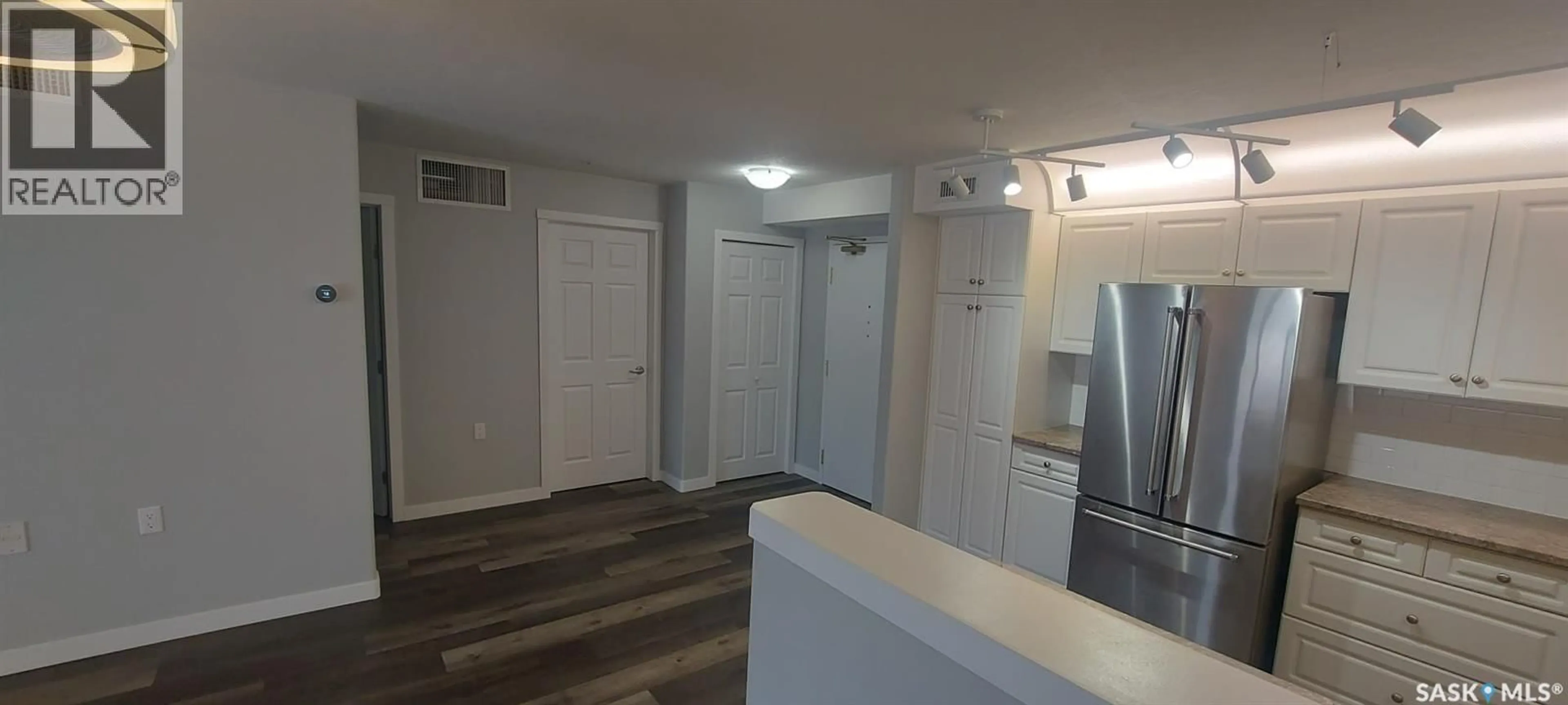 A pic of a room for 313 325 KEEVIL CRESCENT, Saskatoon Saskatchewan S7N4R8