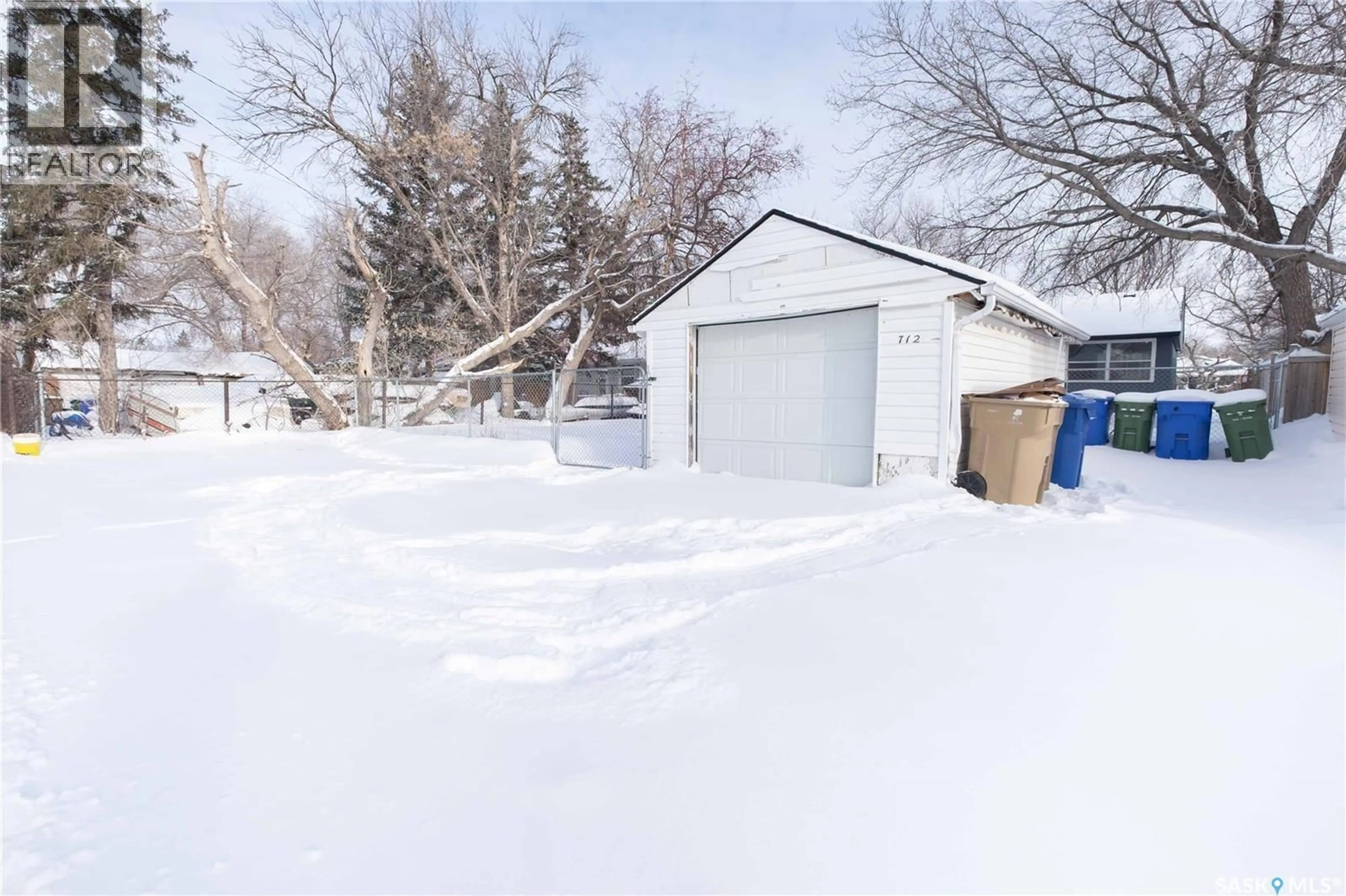 Shed for 712 EMPRESS STREET, Regina Saskatchewan S4T5C8