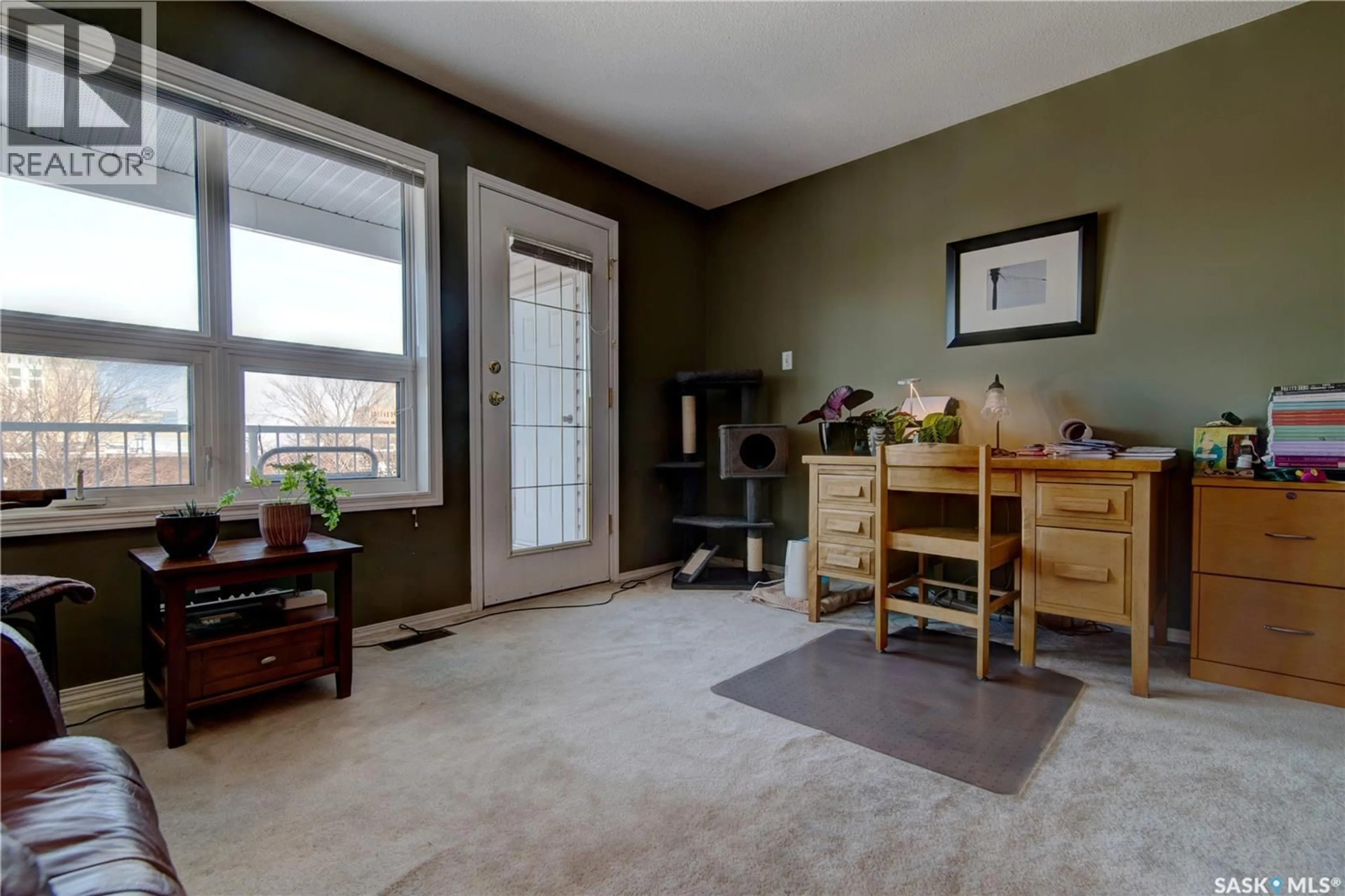 A pic of a room for 404 2203 ANGUS STREET, Regina Saskatchewan S4T2A3