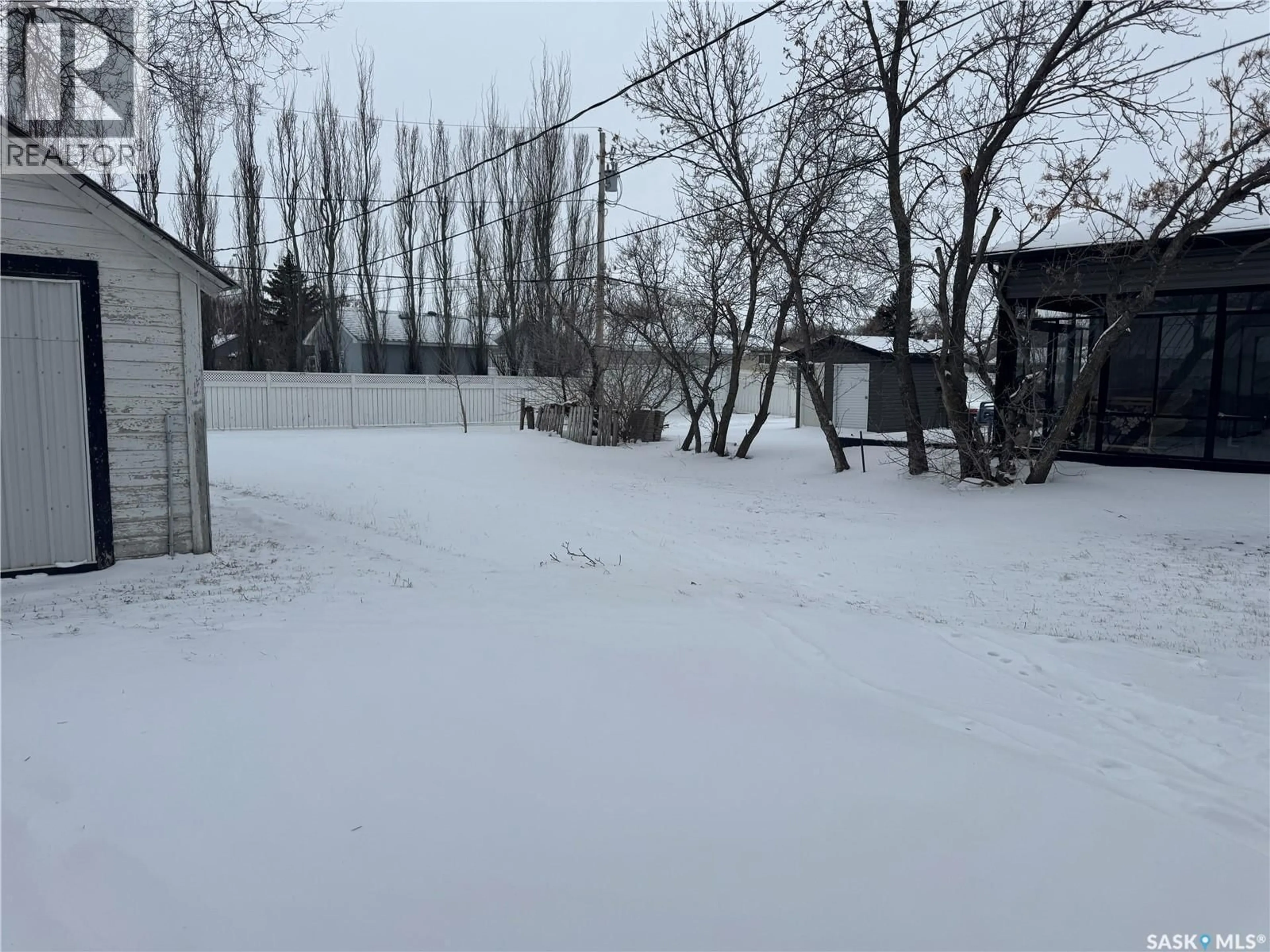 Unknown for 311 2ND AVENUE, Assiniboia Saskatchewan S0H0B0