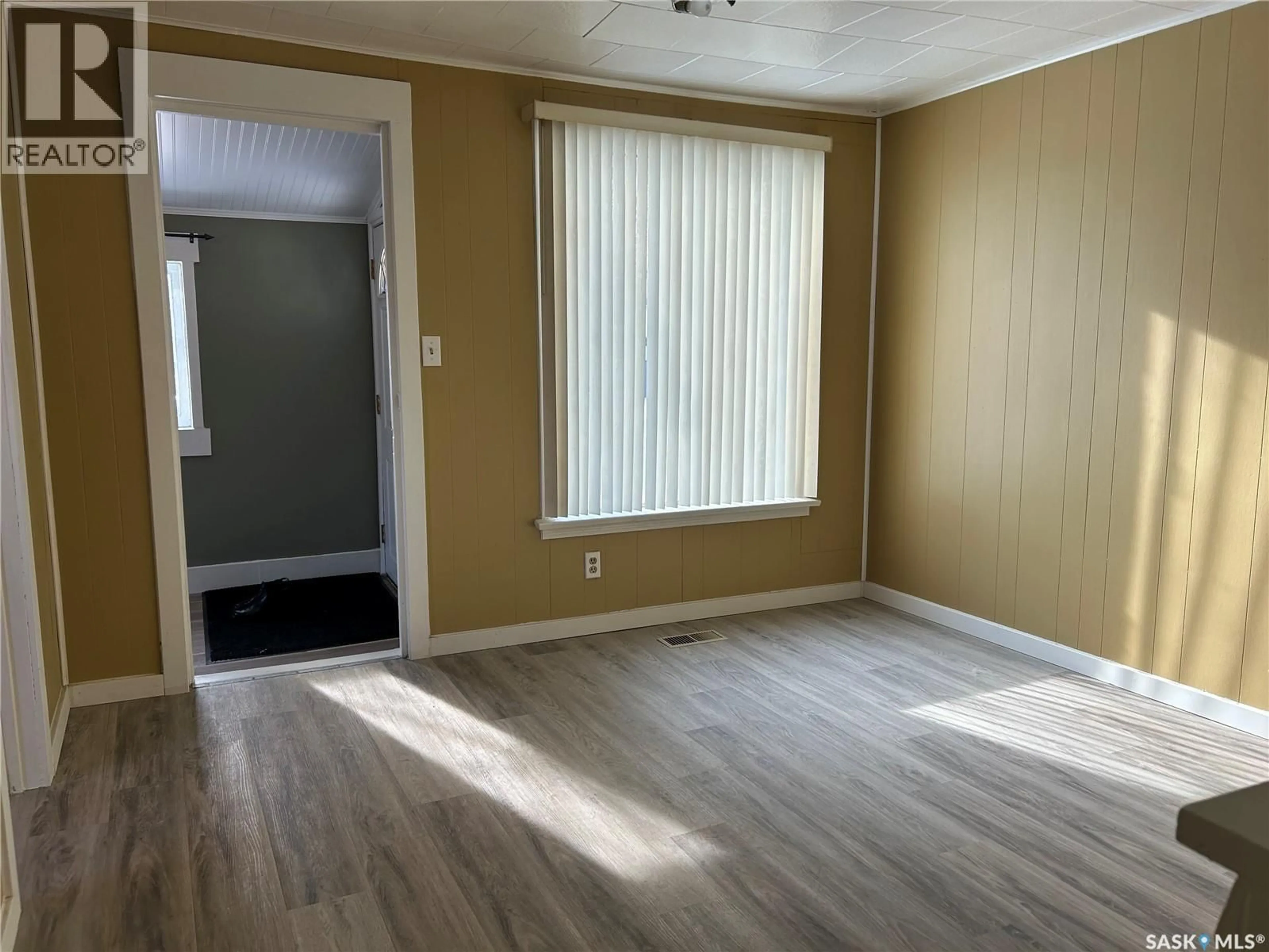 A pic of a room for 605 2ND STREET, Estevan Saskatchewan S4A0K8