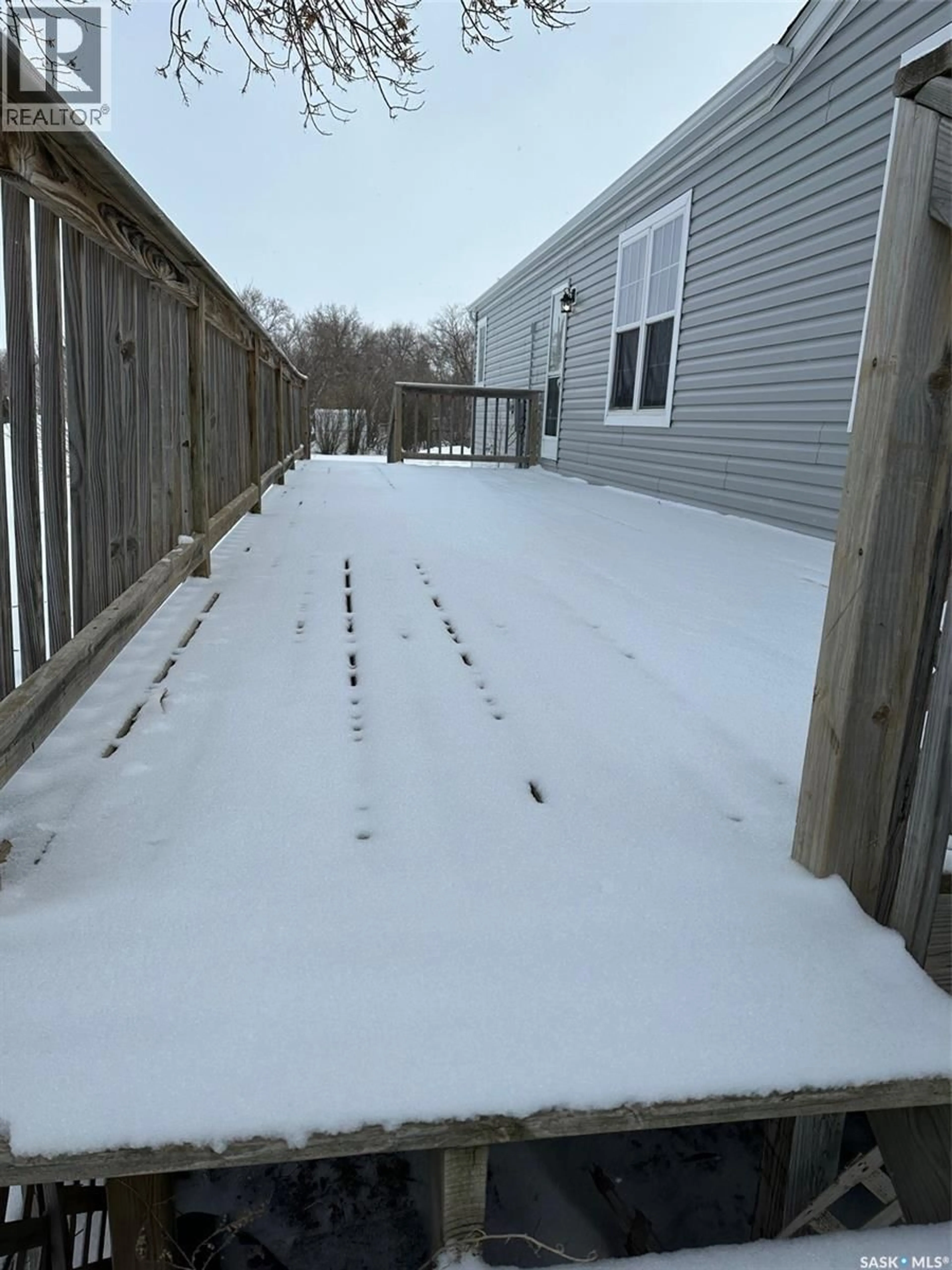 Patio, street for 267 HANSON AVENUE, Macoun Saskatchewan S0C1P0