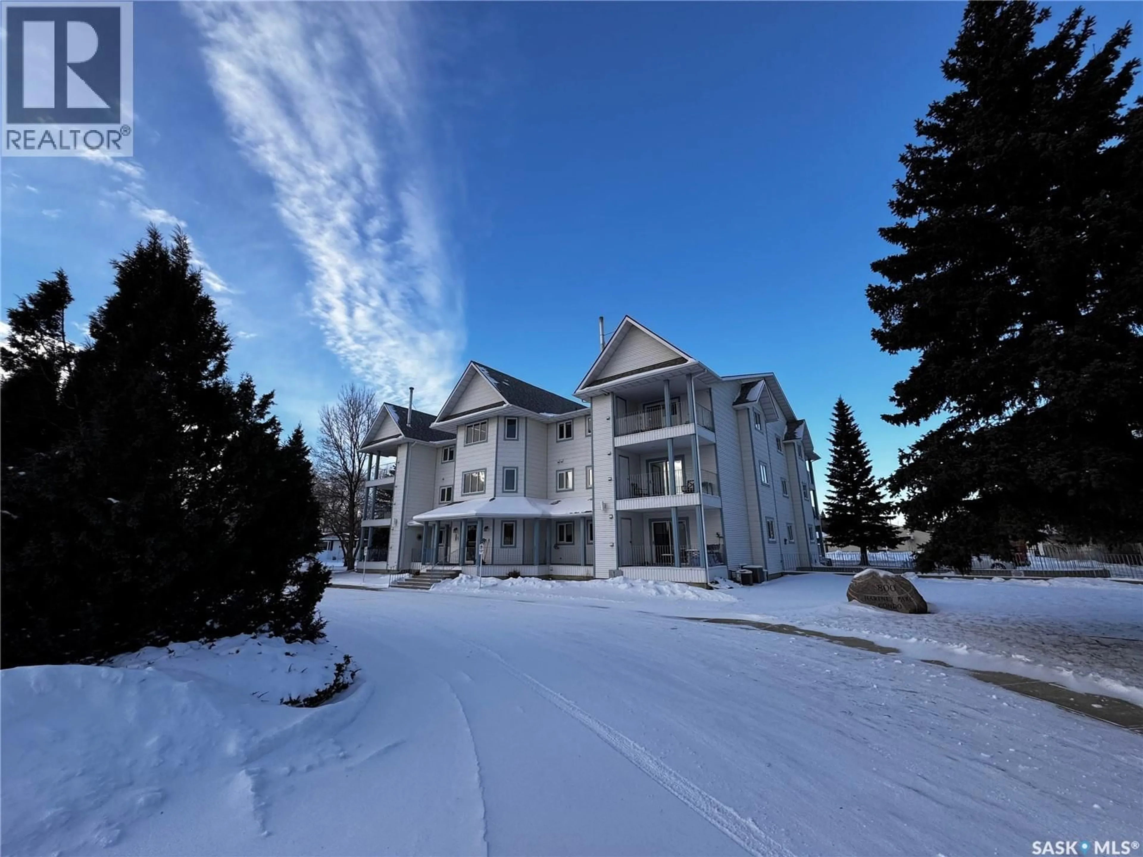 A pic from outside/outdoor area/front of a property/back of a property/a pic from drone, unknown for 304 800 HARTNEY PLACE, Weyburn Saskatchewan S4H0L8