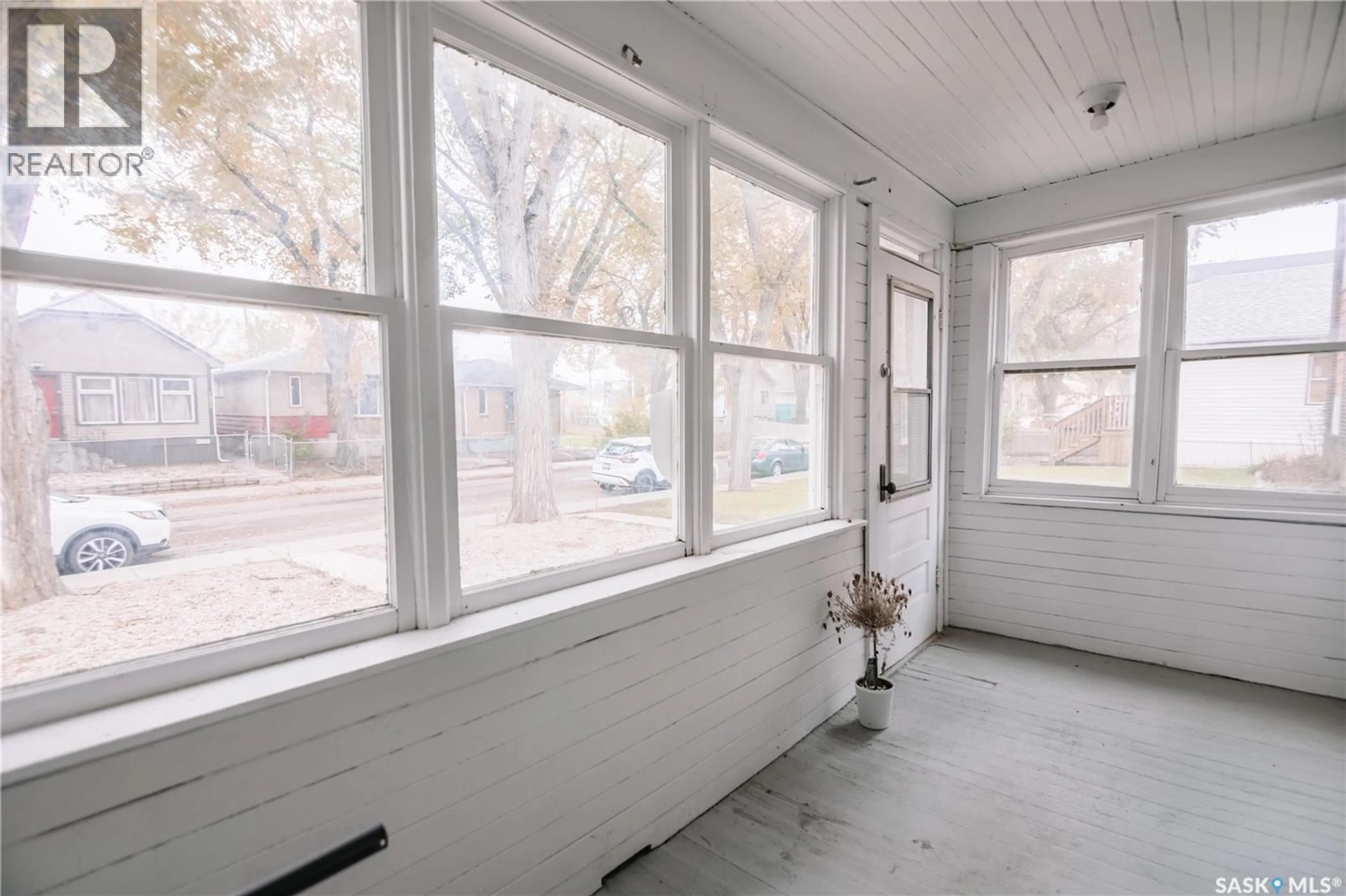 A pic of a room for 1932 QUEBEC STREET, Regina Saskatchewan S4P1J7