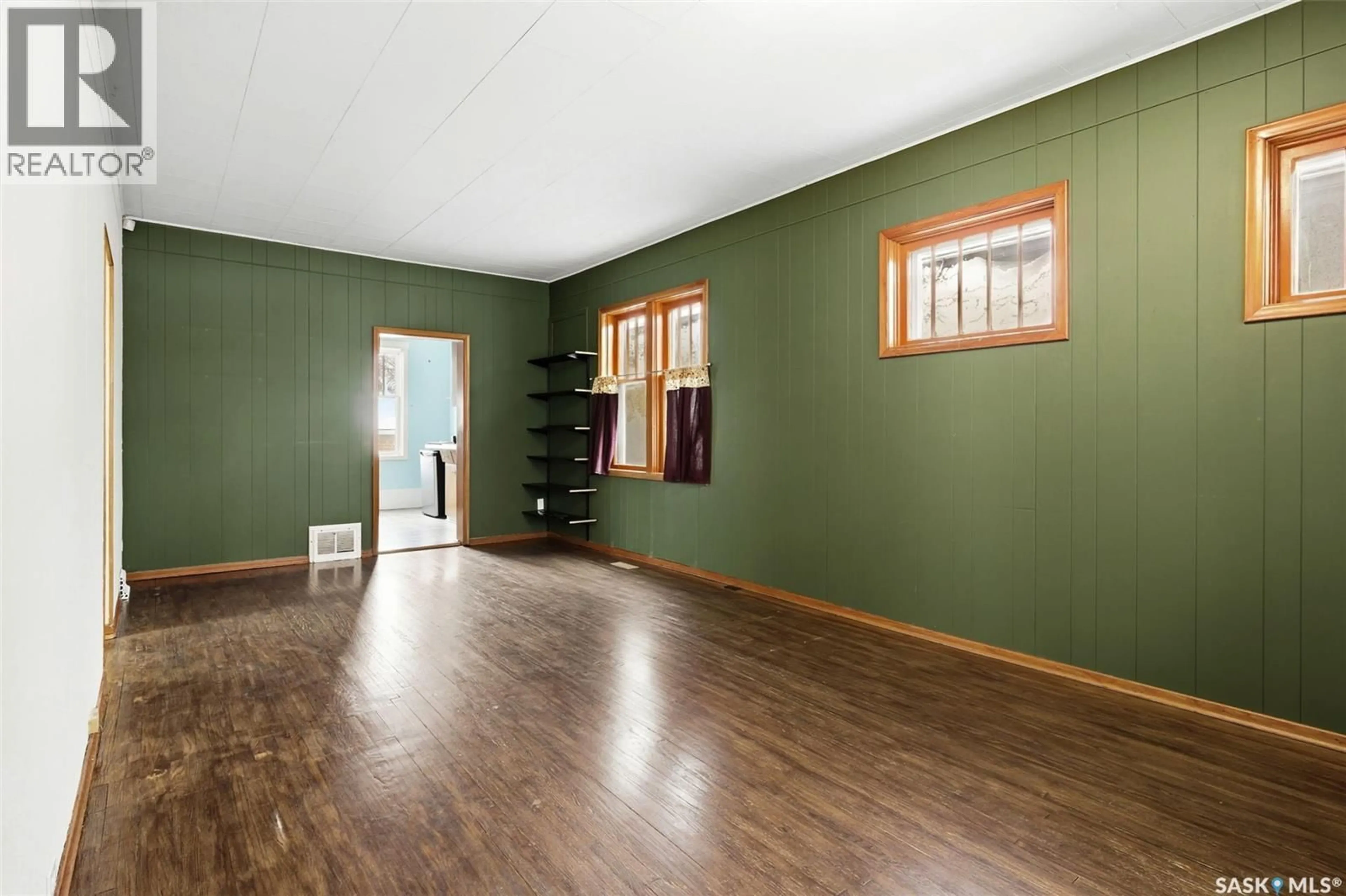 A pic of a room for 1929 TORONTO STREET, Regina Saskatchewan S4P1M9