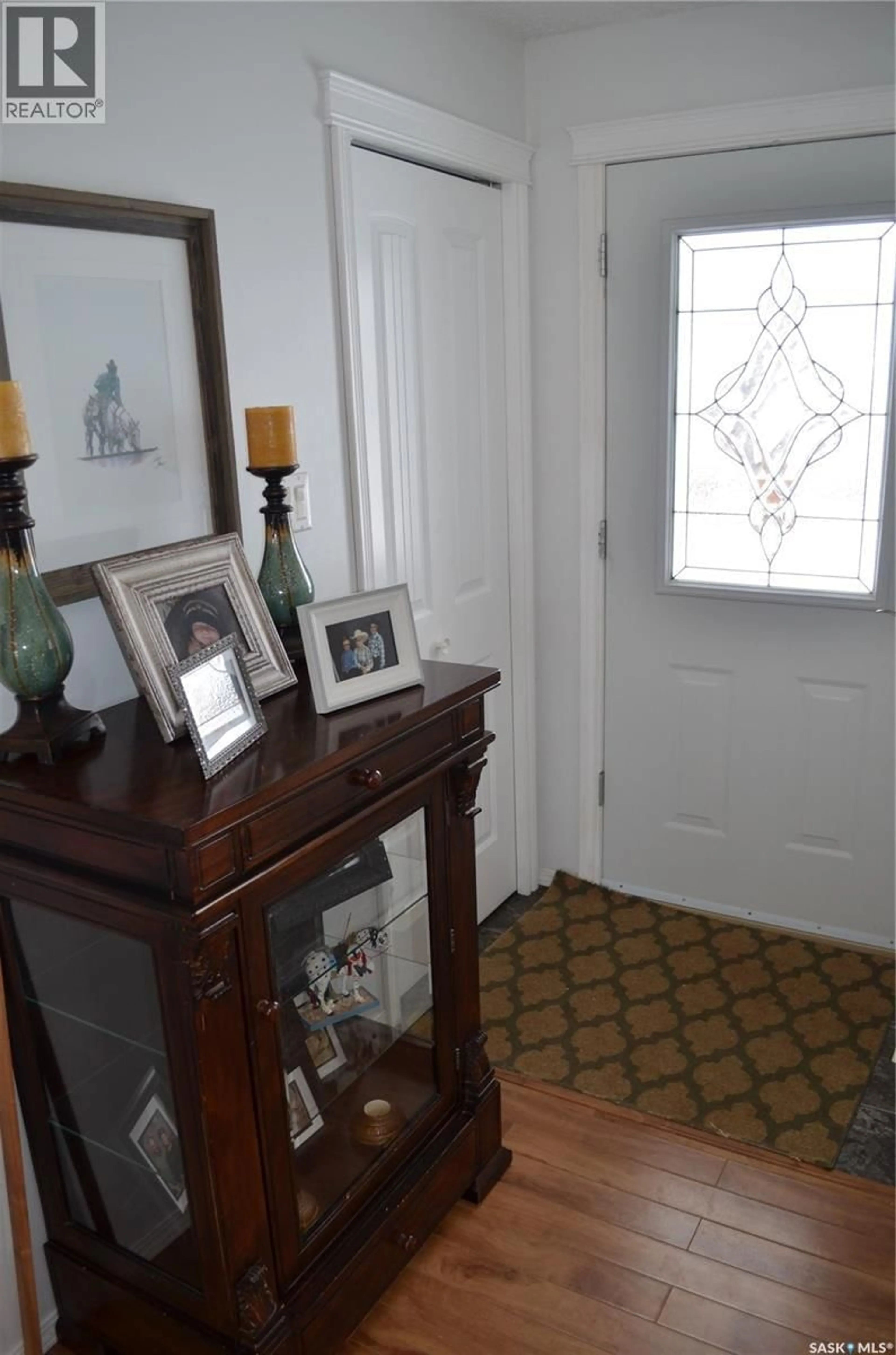 Indoor entryway for 394 STANDARD STREET, Pennant Saskatchewan S0N1X0