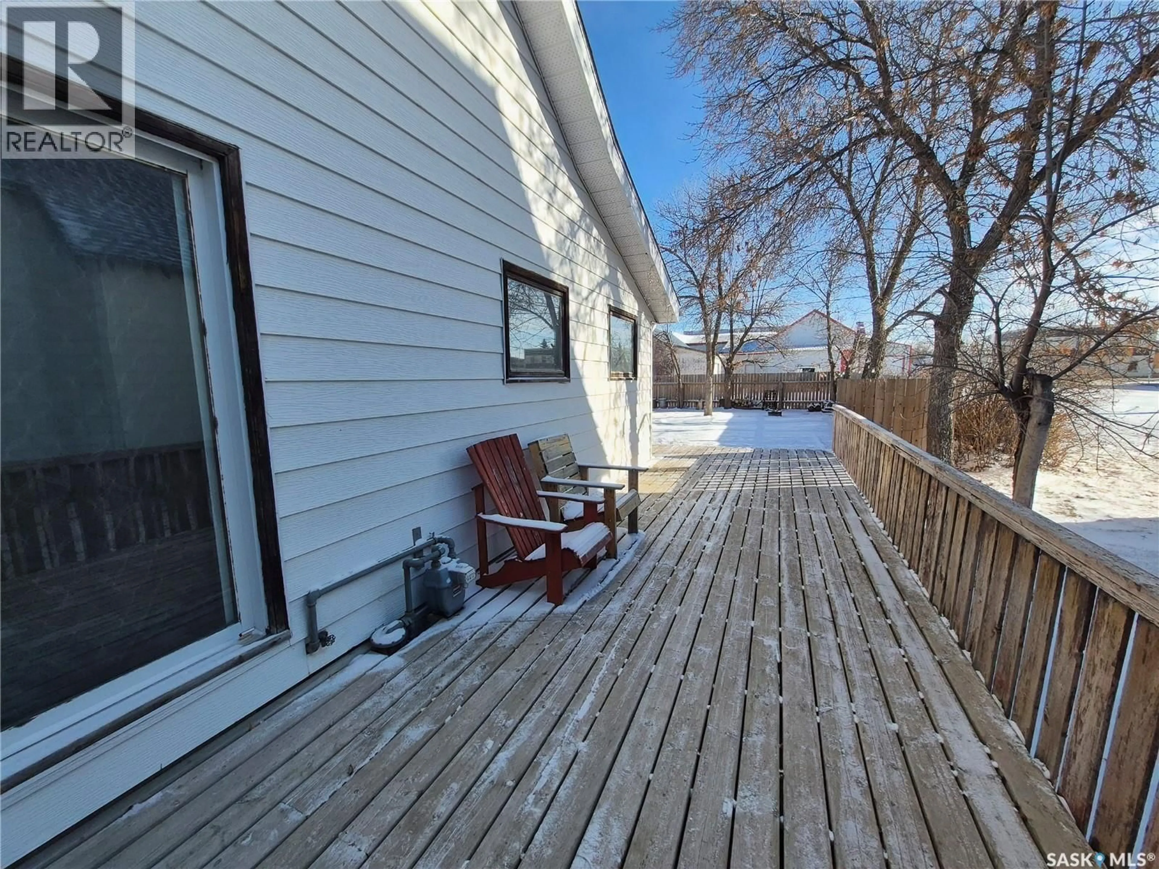 Patio, water/lake/river/ocean view for 133 1ST STREET, Ponteix Saskatchewan S0N1Z0