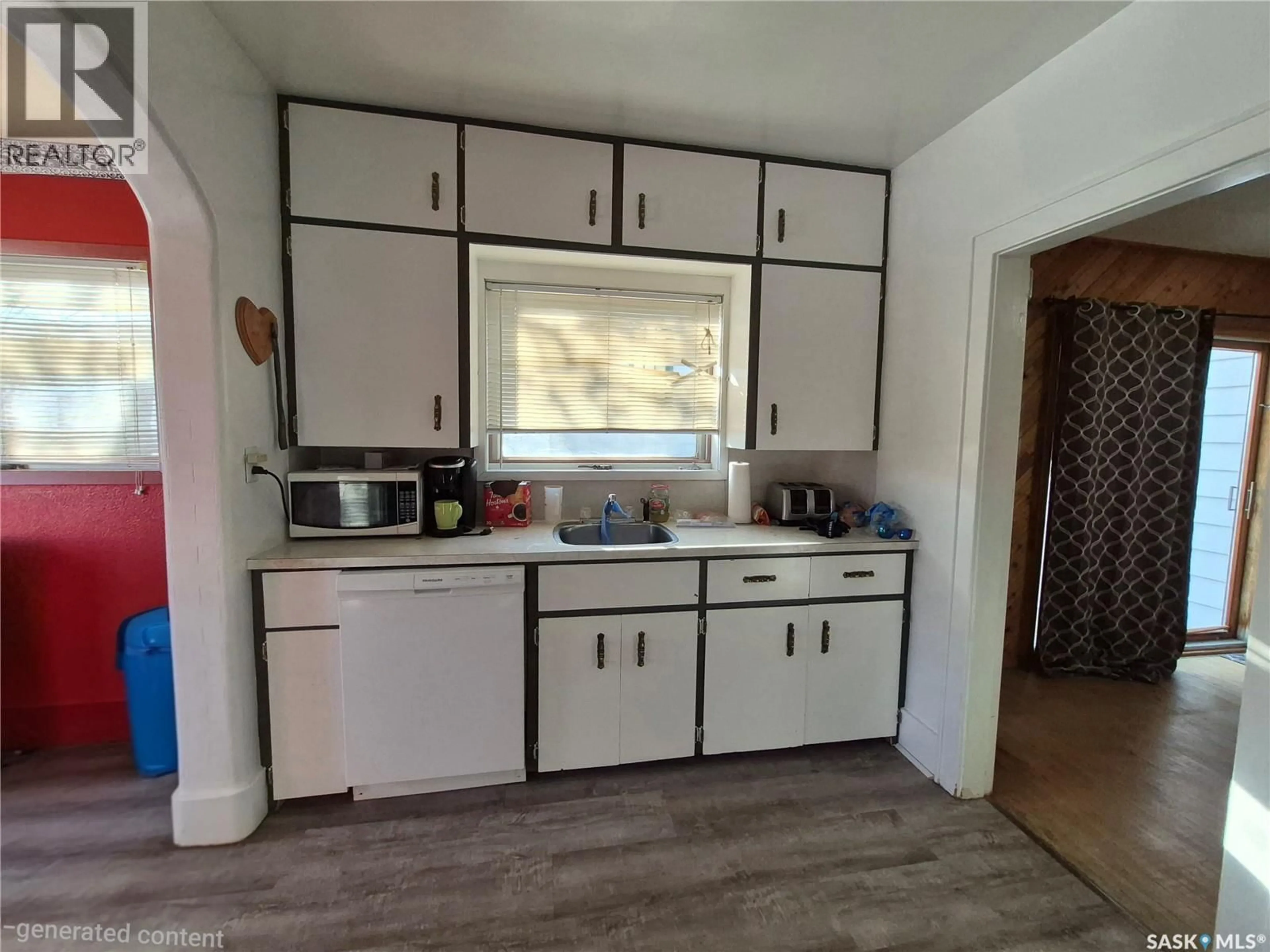 Standard kitchen, unknown for 133 1ST STREET, Ponteix Saskatchewan S0N1Z0