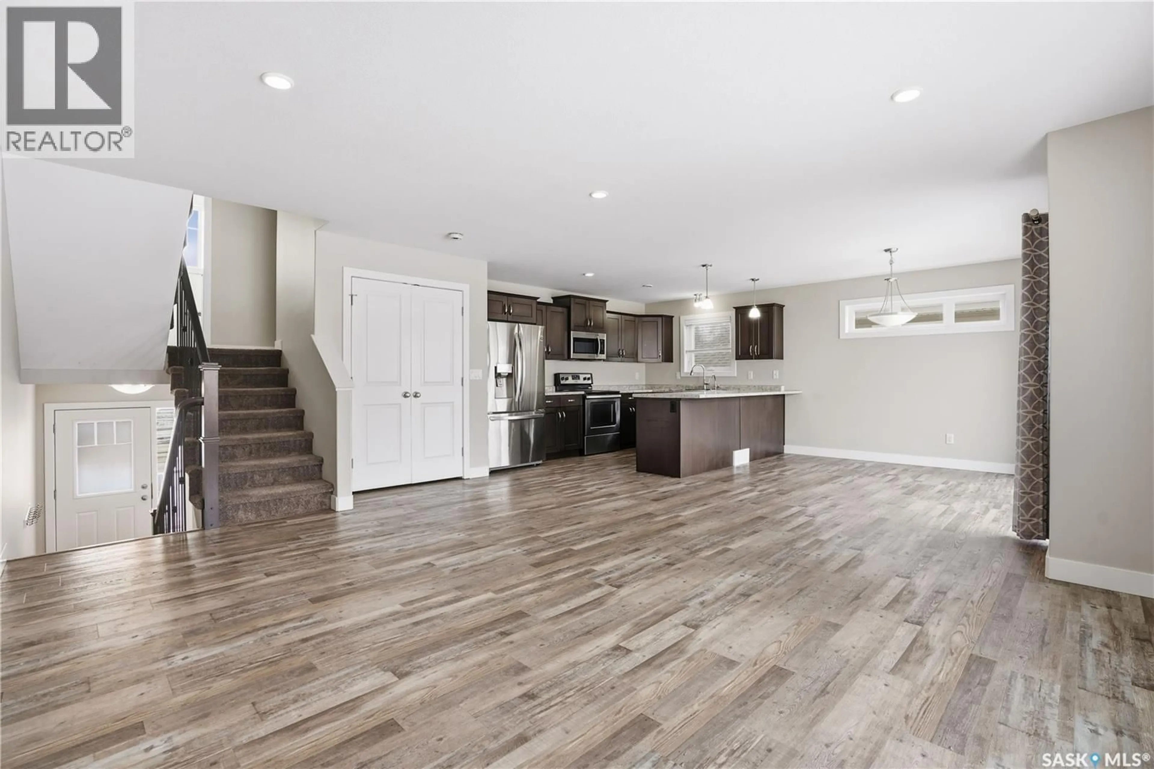 Open concept kitchen, unknown for 5326 TUTOR WAY, Regina Saskatchewan S4W0H3