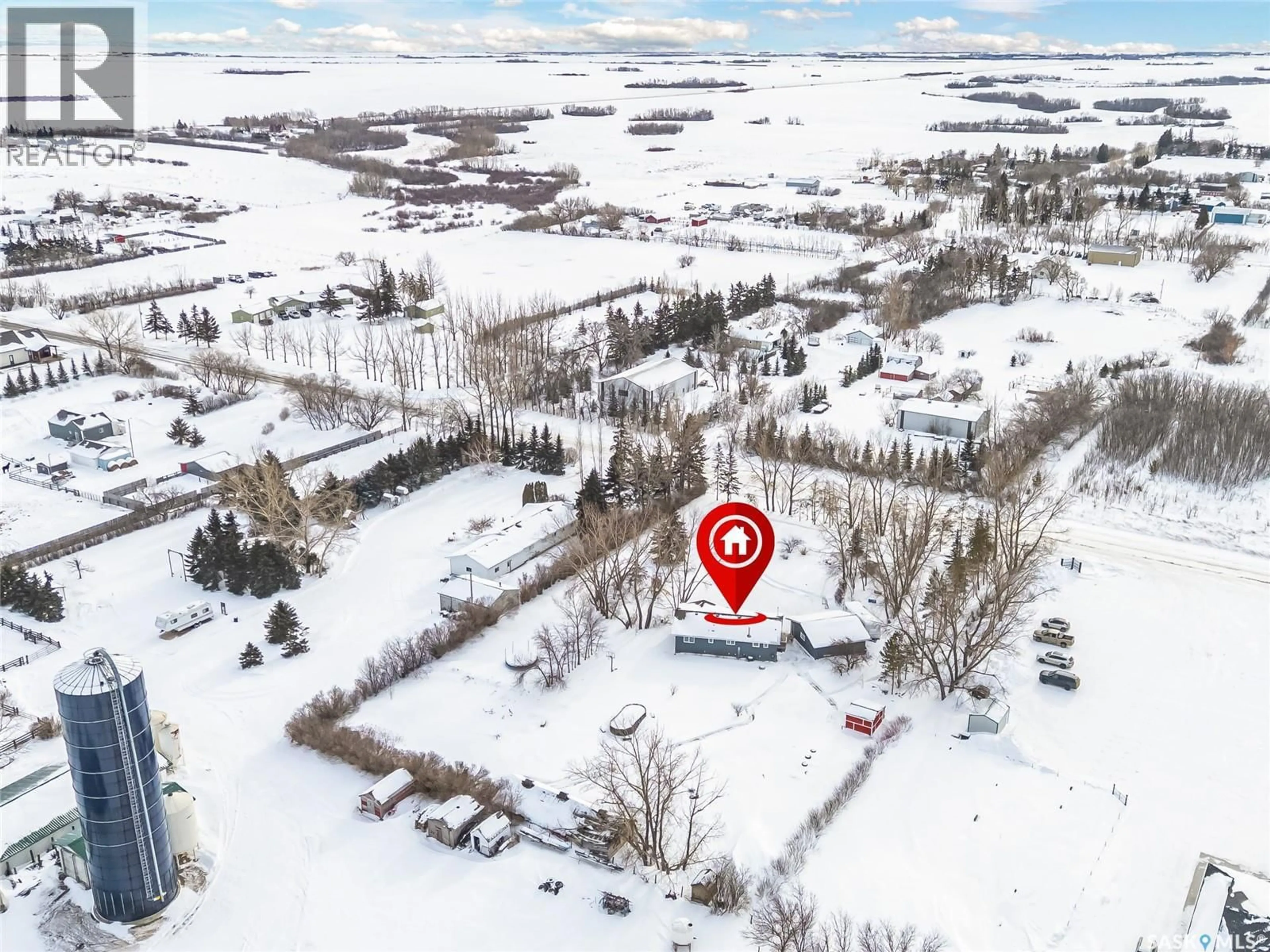 A pic from outside/outdoor area/front of a property/back of a property/a pic from drone, unknown for PHILLIPS ACREAGE, Rosthern Rm No. 403 Saskatchewan S0K1X0