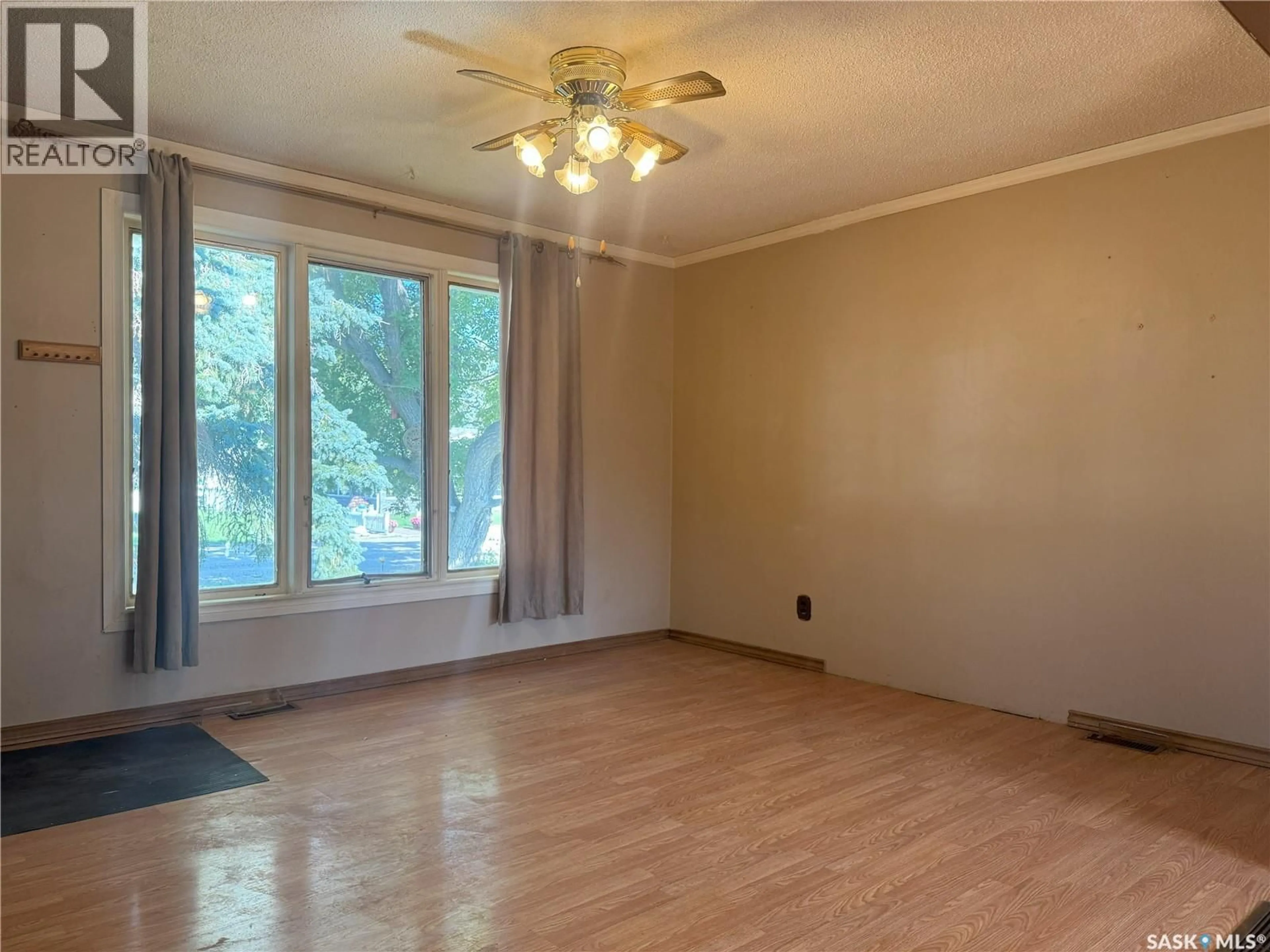 A pic of a room for 209 FRANCIS STREET, Francis Saskatchewan S0G1V0