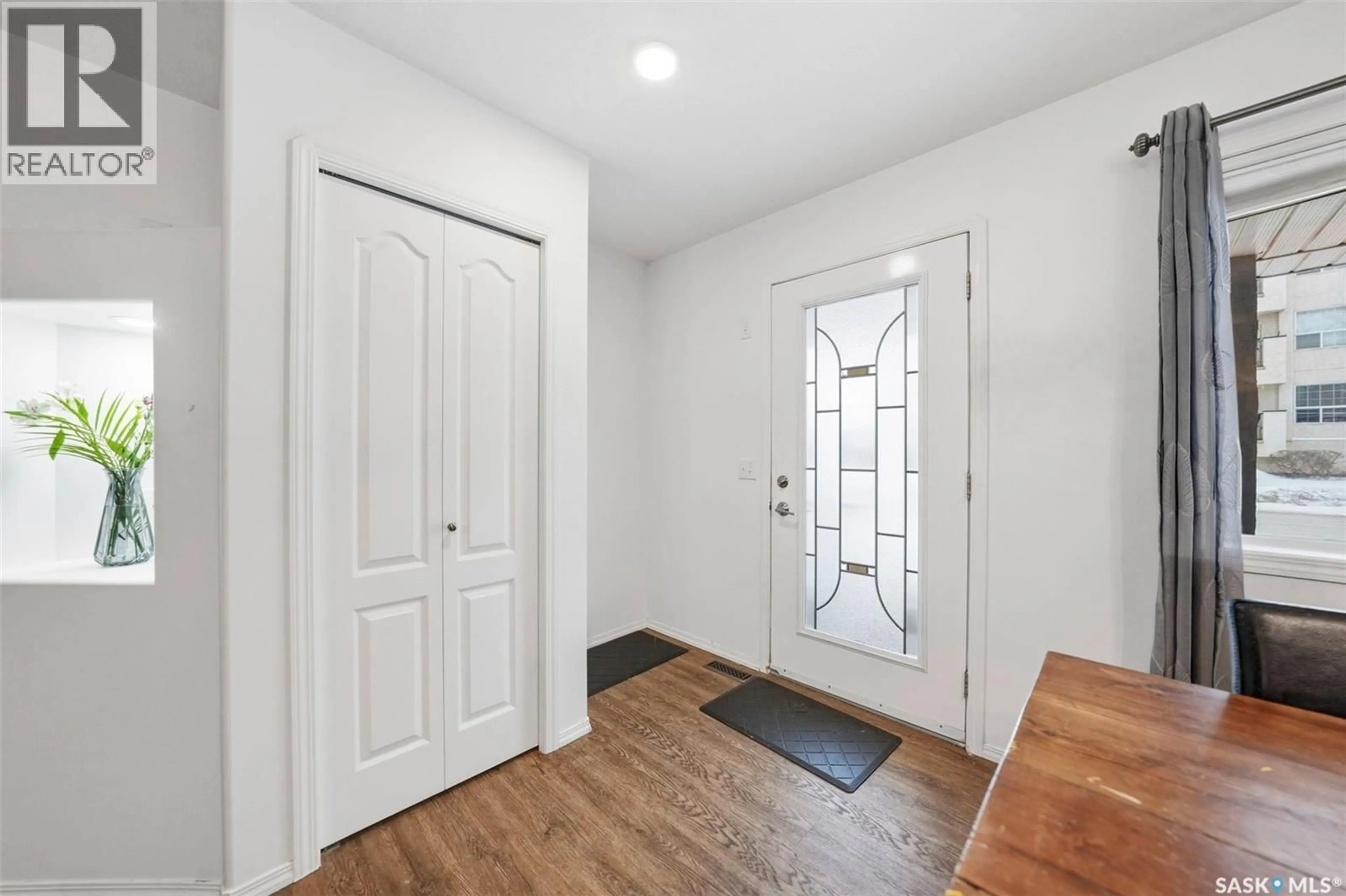 Indoor entryway for S - 7 101 2ND STREET, Martensville Saskatchewan S0K2T0