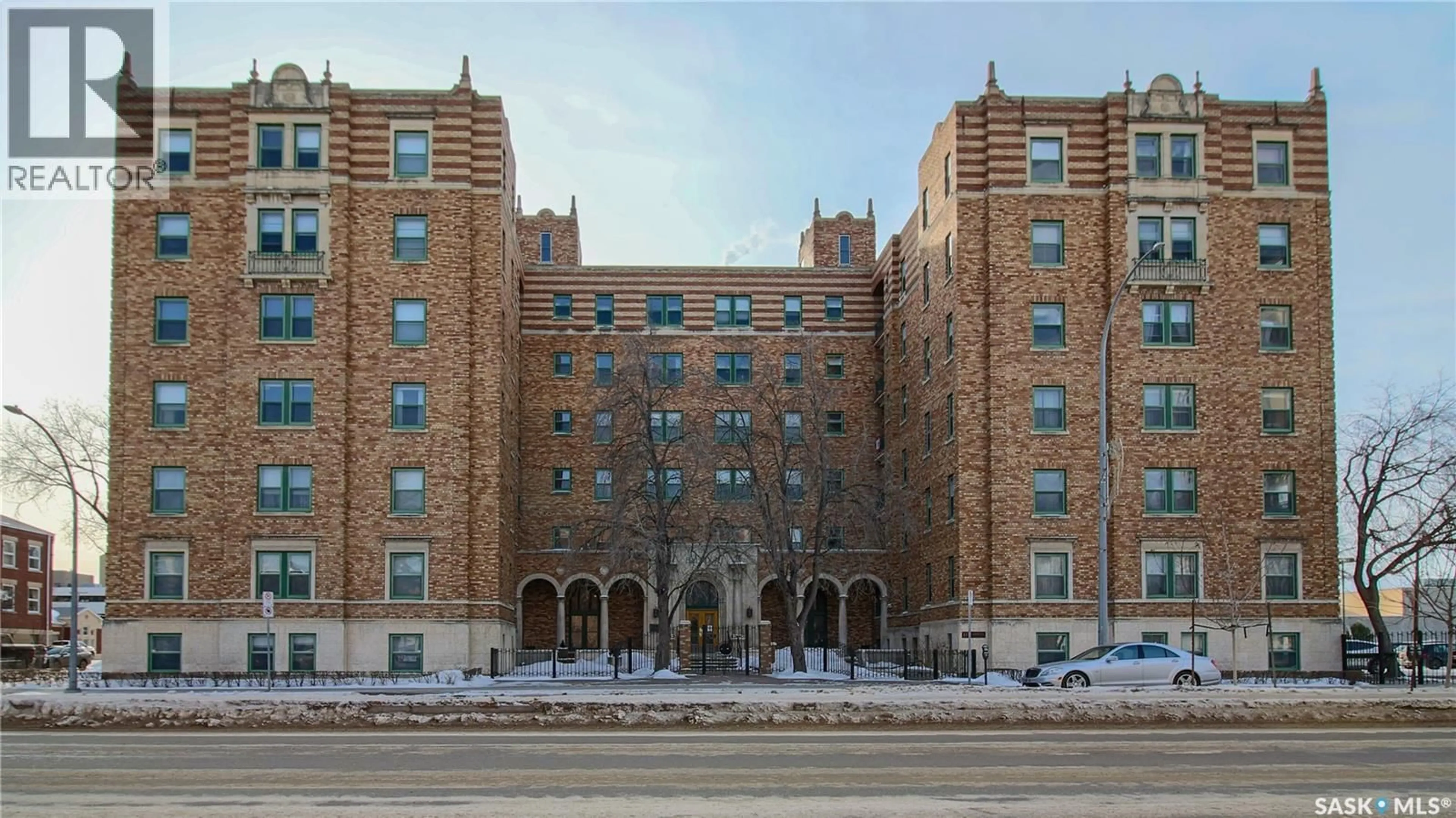 Unknown for 2305 - 212 VICTORIA AVENUE, Regina Saskatchewan S4P0S7