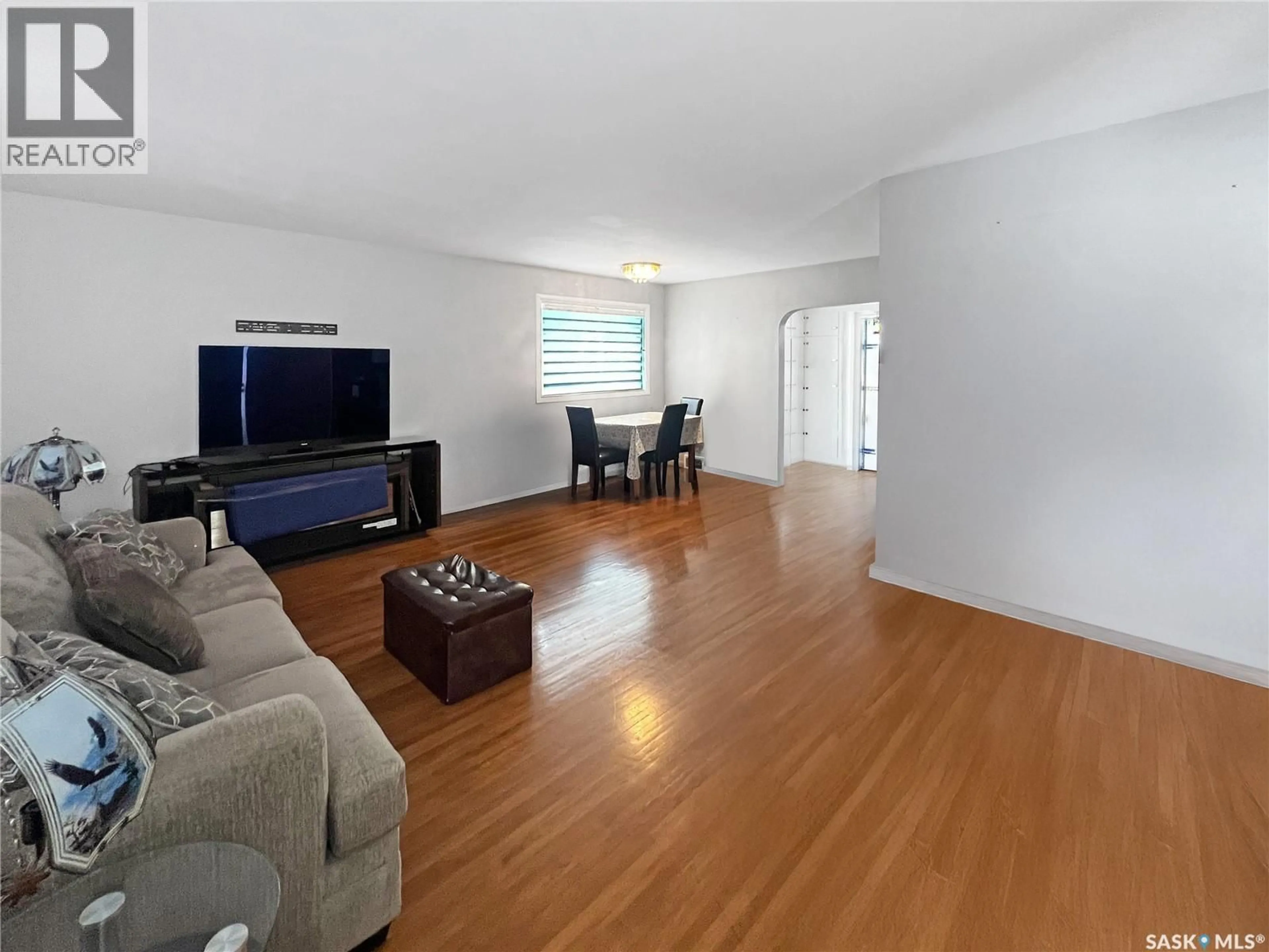 Living room with furniture, unknown for 596 1ST AVENUE, Swift Current Saskatchewan S9H2B7