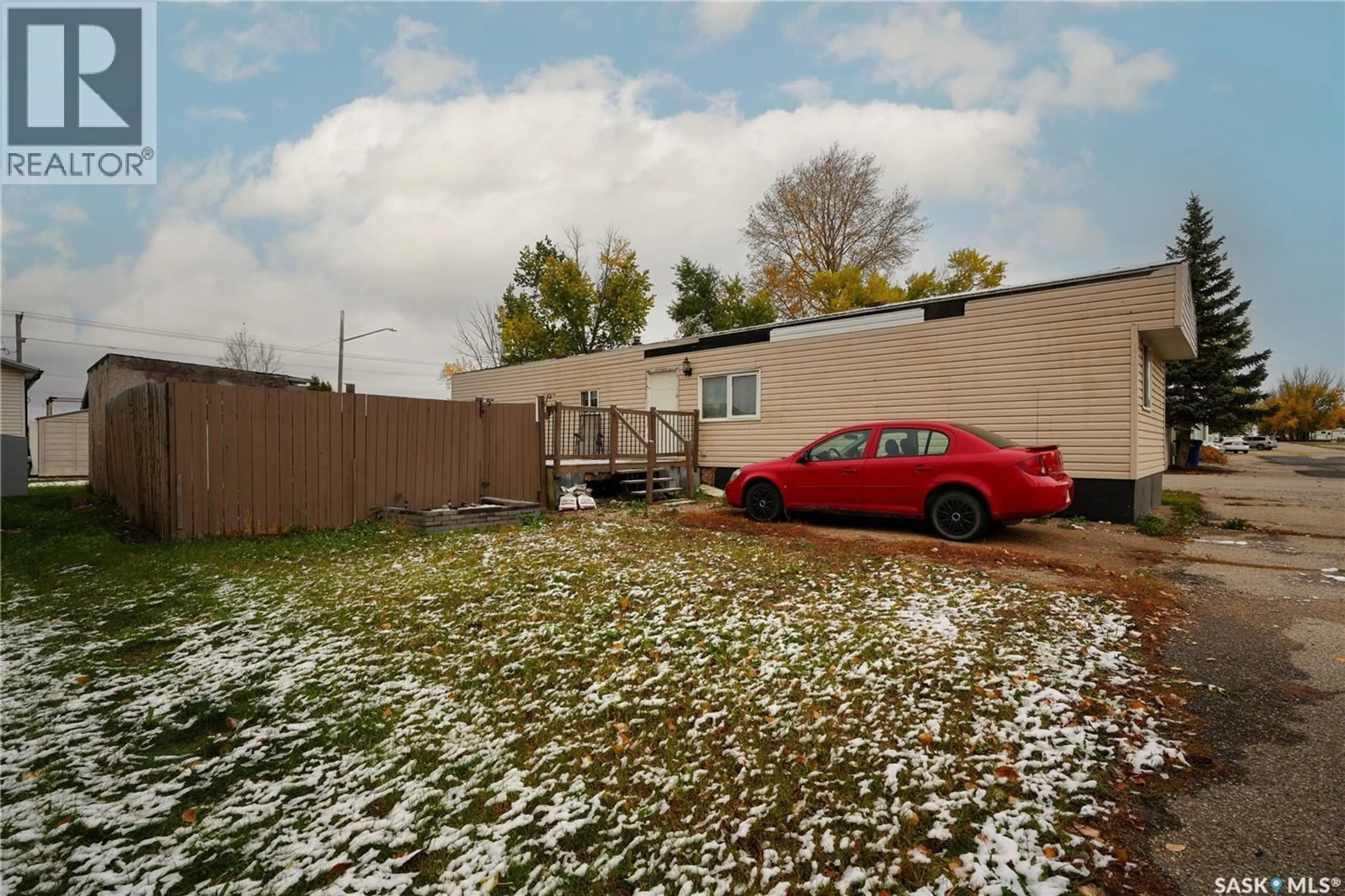 Unknown for B1 - 1455 9TH AVENUE, Moose Jaw Saskatchewan S6J1C6