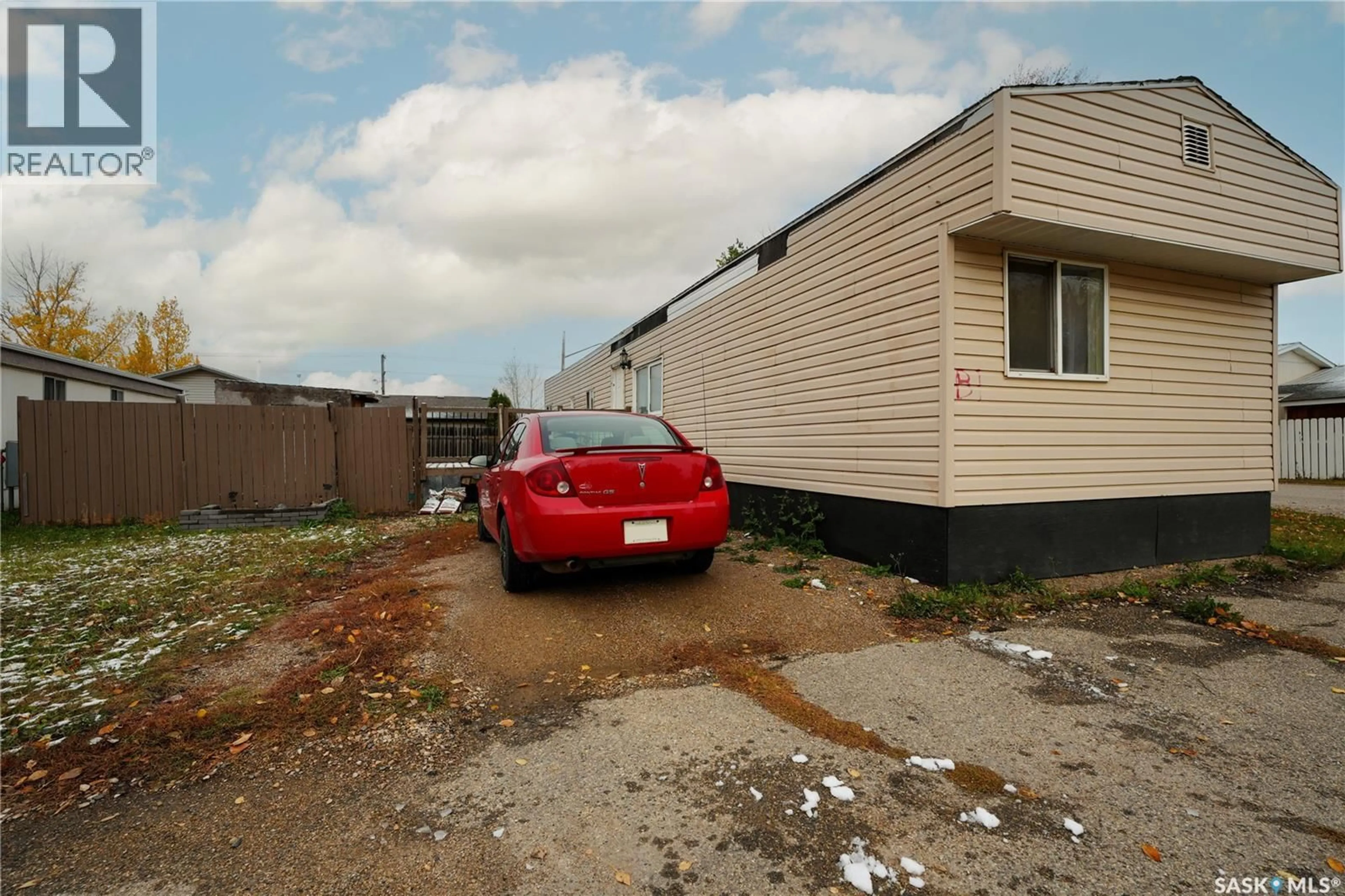 Unknown for B1 - 1455 9TH AVENUE, Moose Jaw Saskatchewan S6J1C6