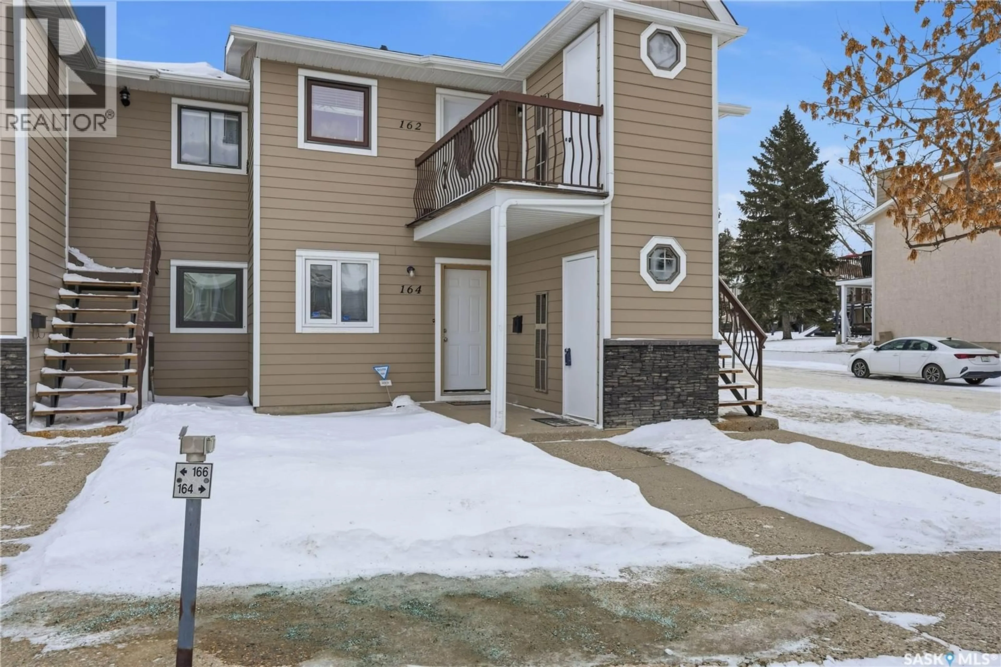 Unknown for 164 CEDAR MEADOW DRIVE, Regina Saskatchewan S4X3J6