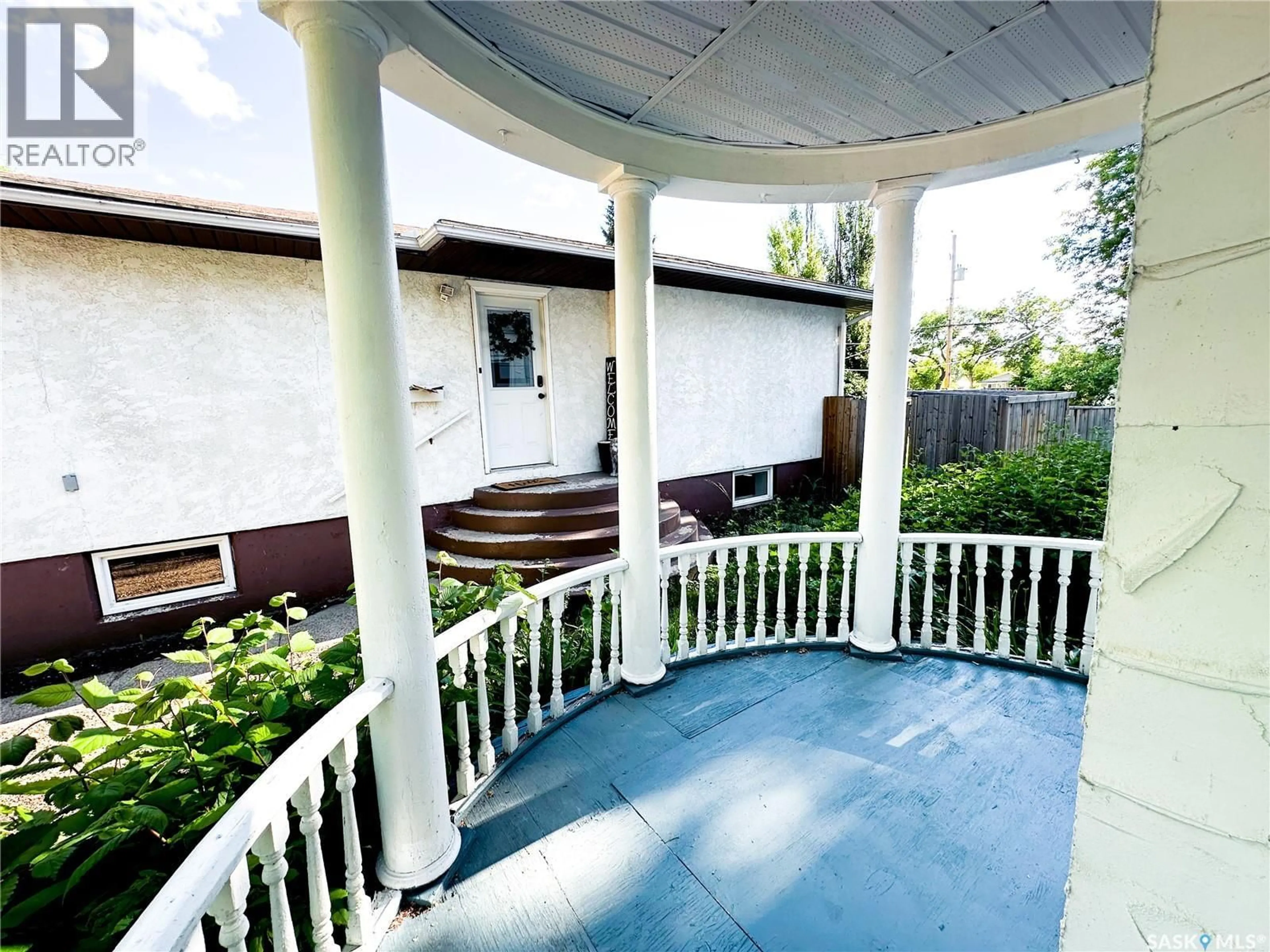 Patio, street for 50 ASSINIBOIA AVENUE, Yorkton Saskatchewan S3N1N6