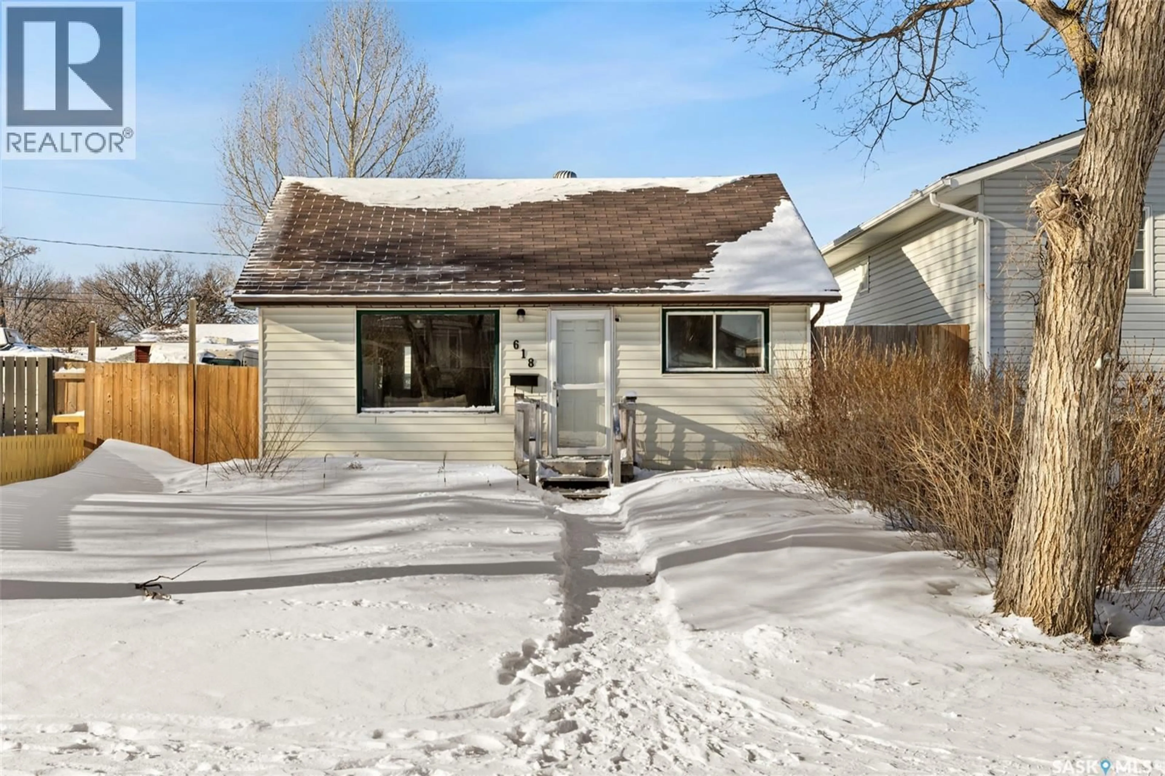 Unknown for 618 MCTAVISH STREET, Regina Saskatchewan S4T3T5