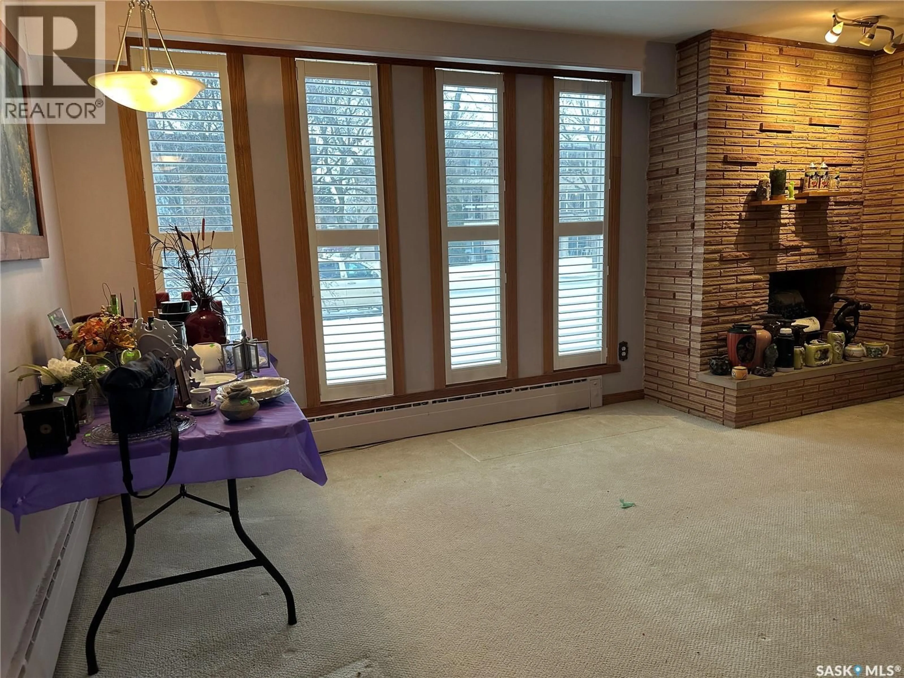 A pic of a room for 430 2ND STREET, Weyburn Saskatchewan S4H0V5