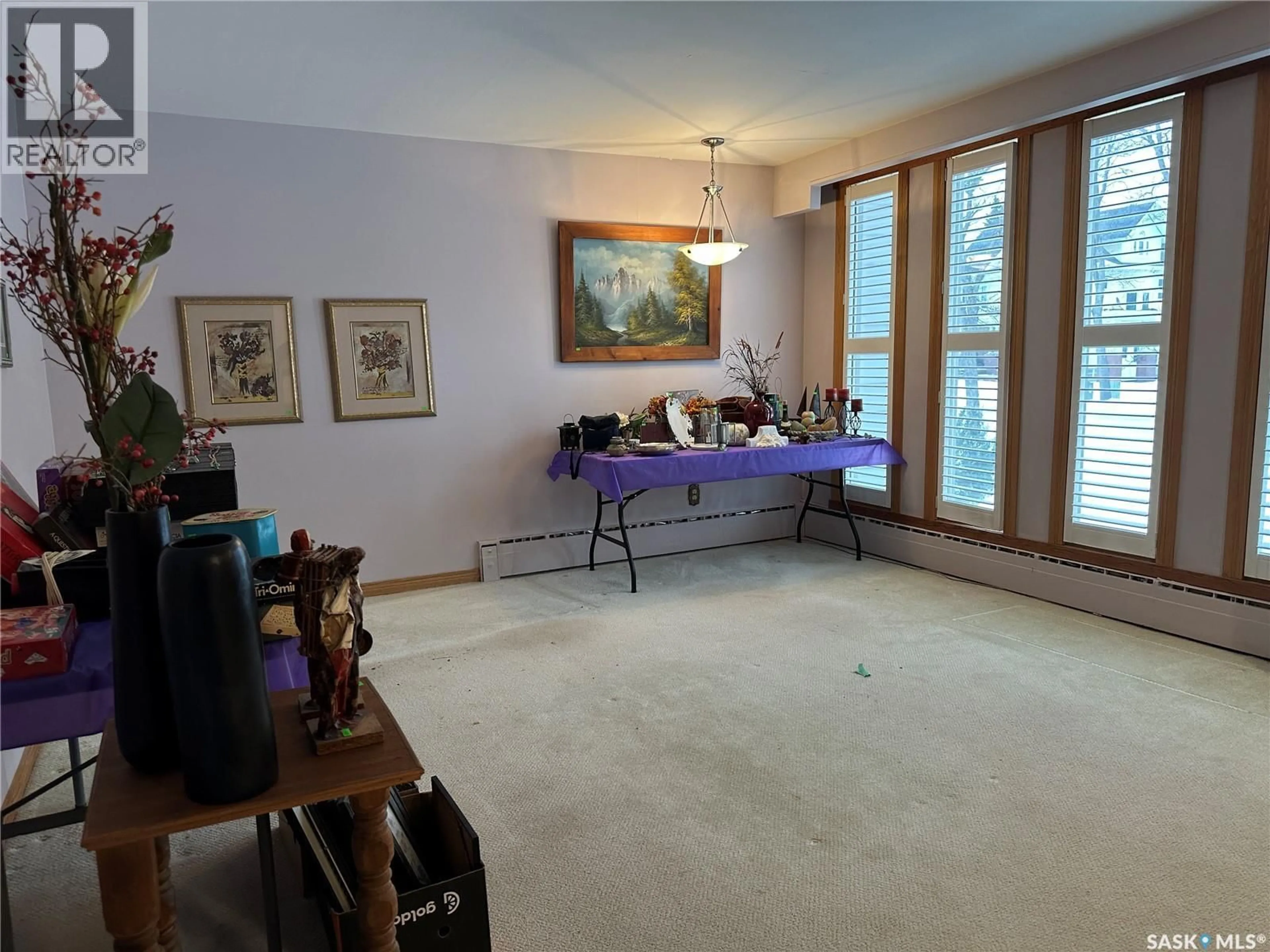 A pic of a room for 430 2ND STREET, Weyburn Saskatchewan S4H0V5