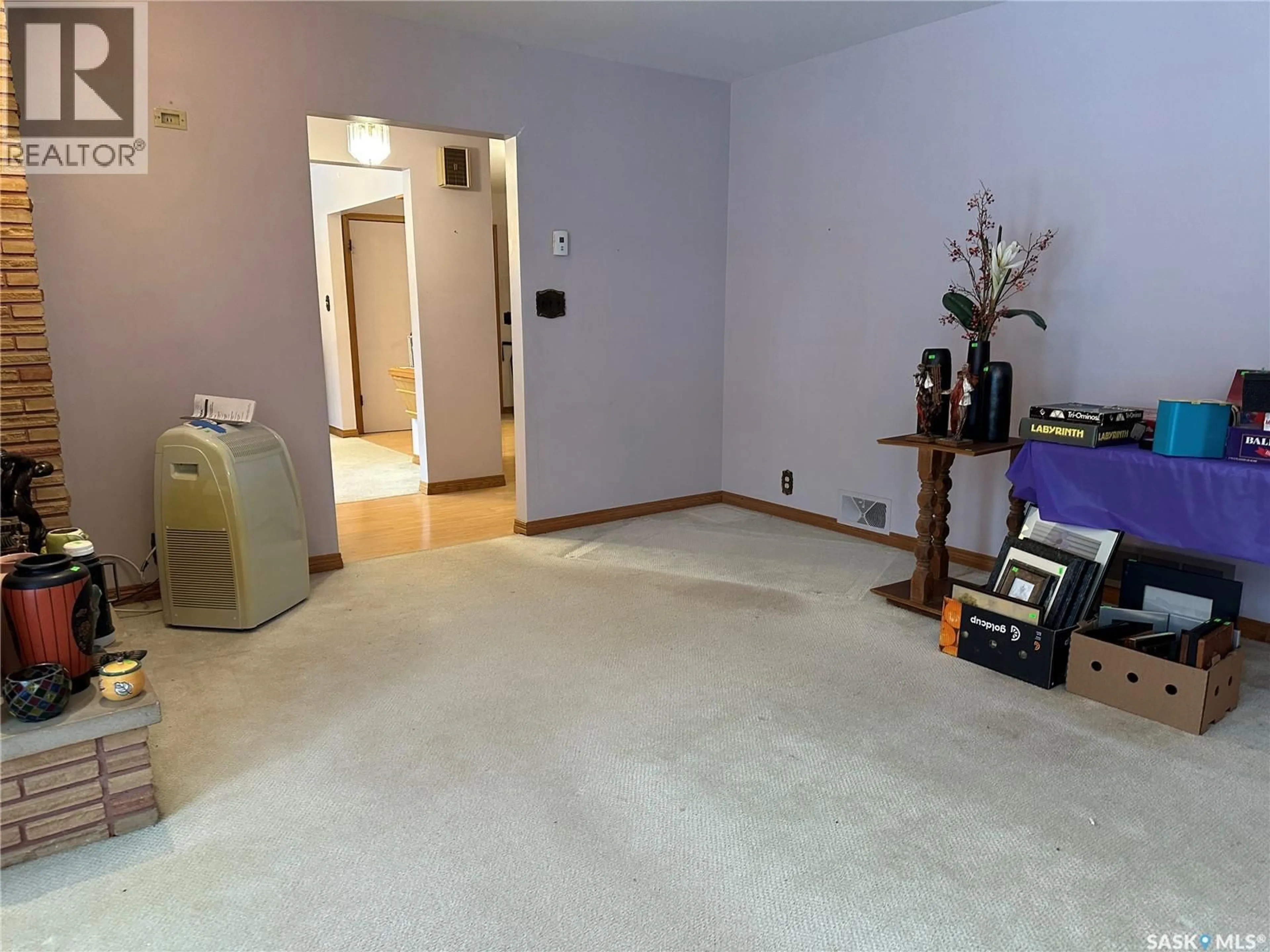 A pic of a room for 430 2ND STREET, Weyburn Saskatchewan S4H0V5