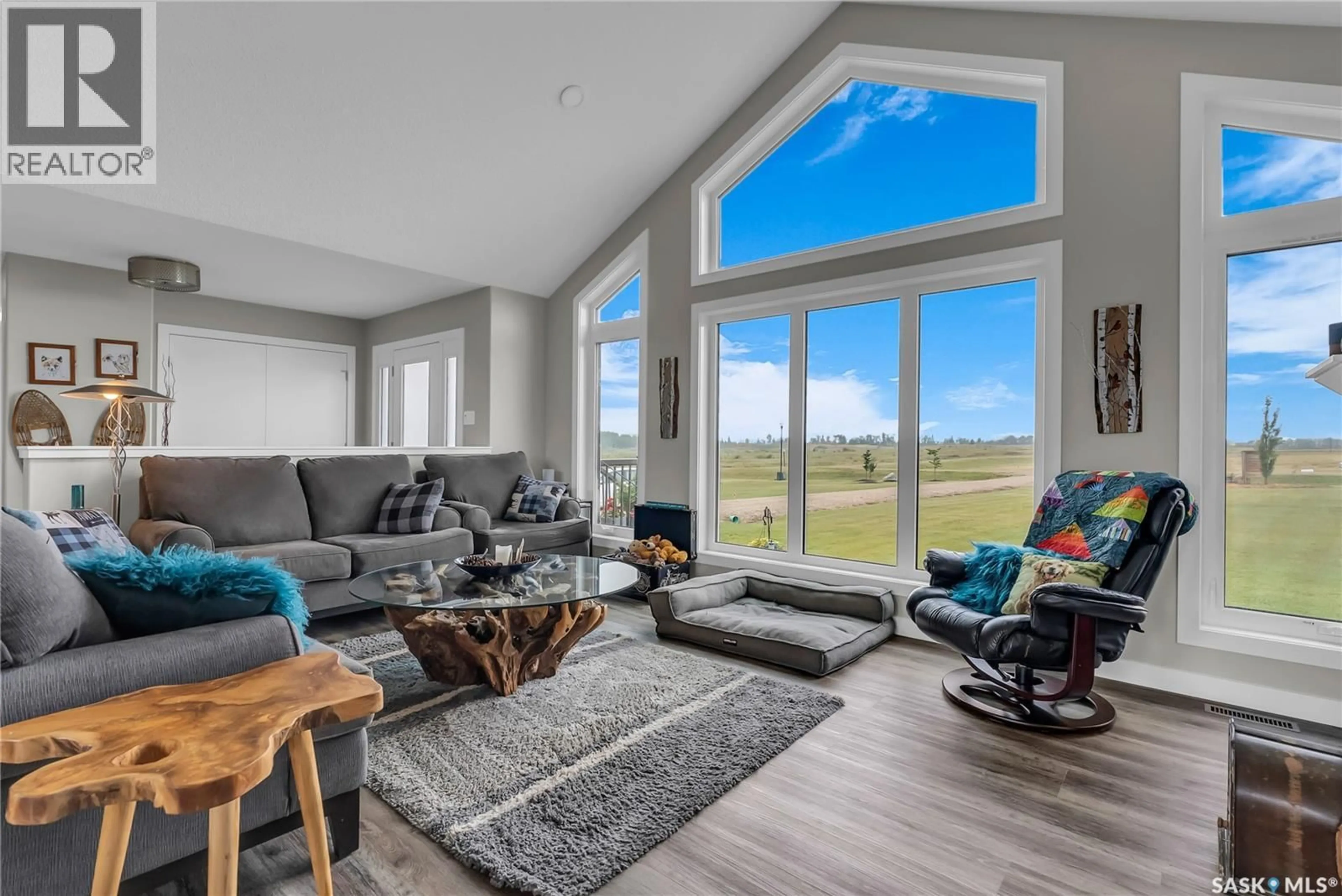 Living room with furniture, unknown for 115 SOUTH SHORE DRIVE, Paddockwood Rm No. 520 Saskatchewan S0J0N0