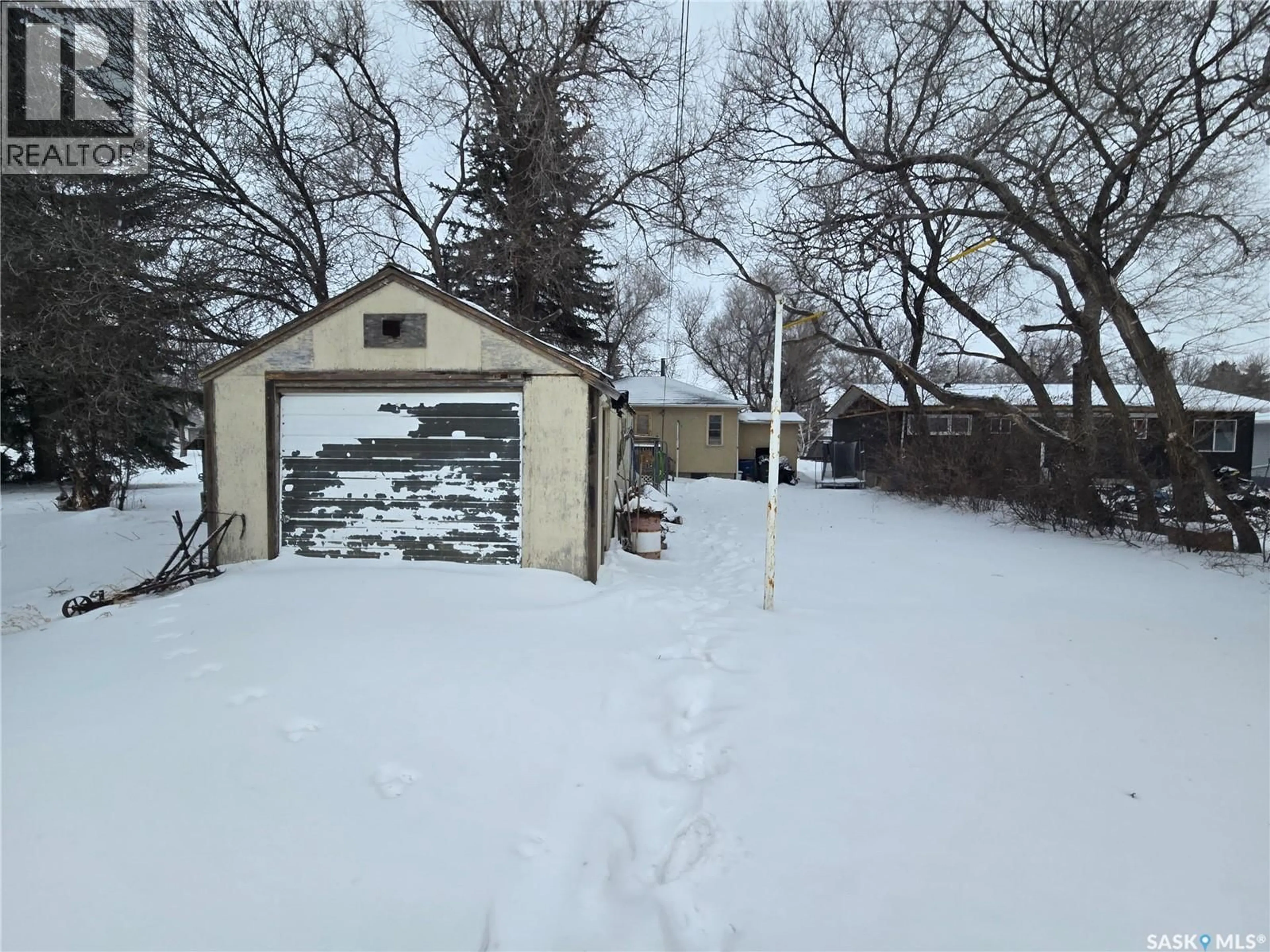 Shed for 719 MAIN STREET, Kipling Saskatchewan S0G2S0