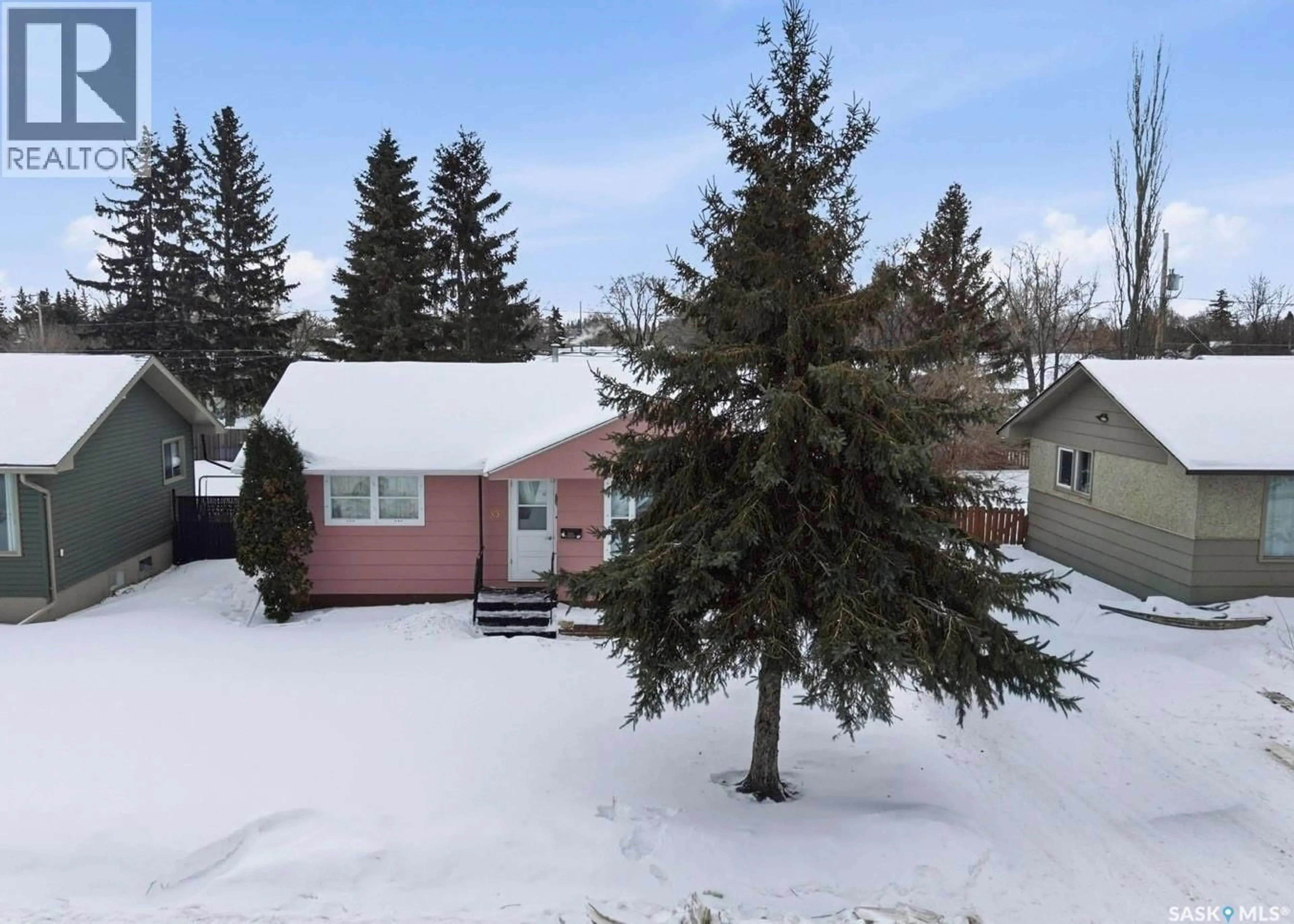 A pic from outside/outdoor area/front of a property/back of a property/a pic from drone, street for 333 25TH STREET, Prince Albert Saskatchewan S6V4P5