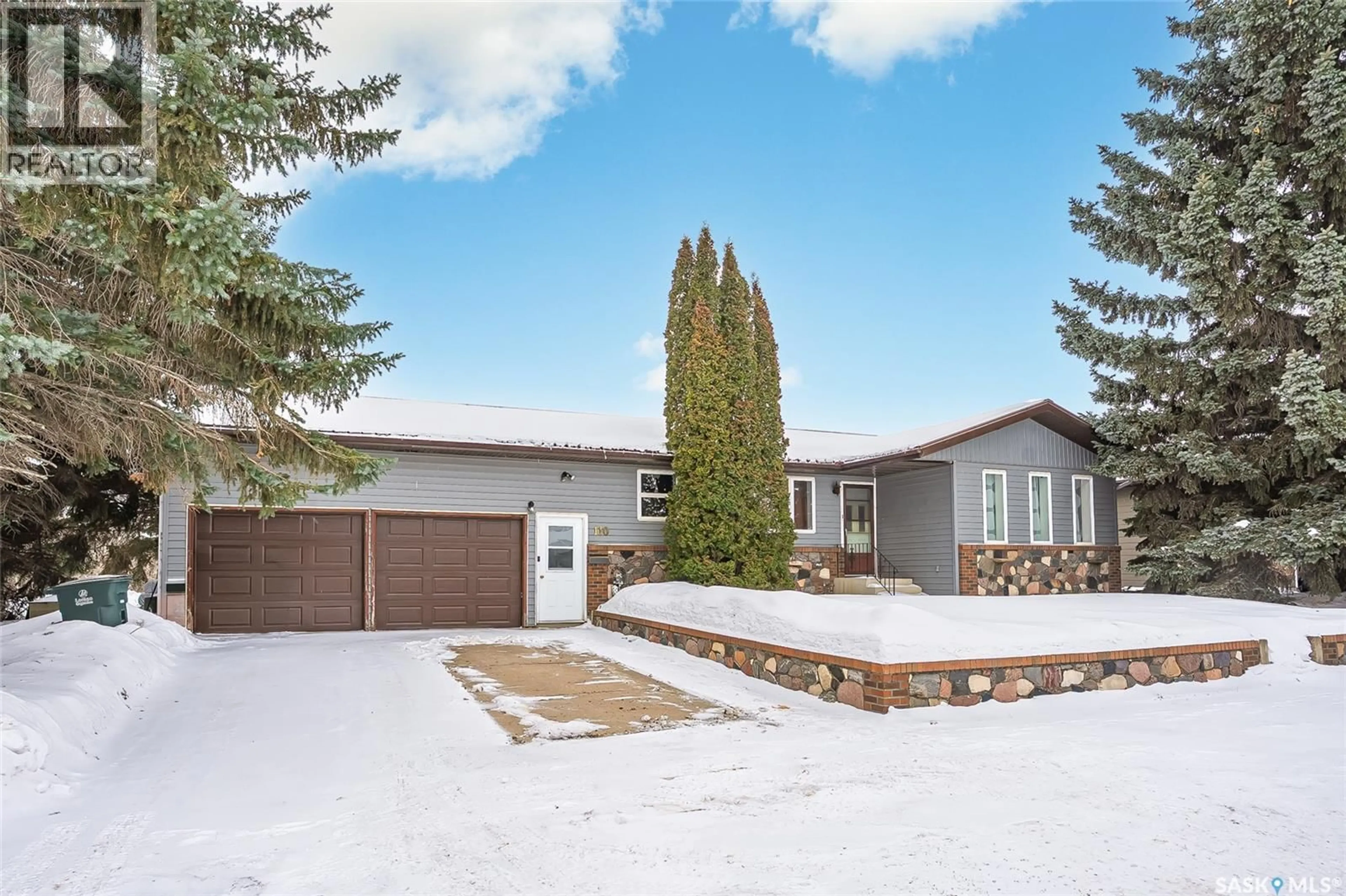 A pic from outside/outdoor area/front of a property/back of a property/a pic from drone, street for 110 6TH STREET, Hague Saskatchewan S0K1X0