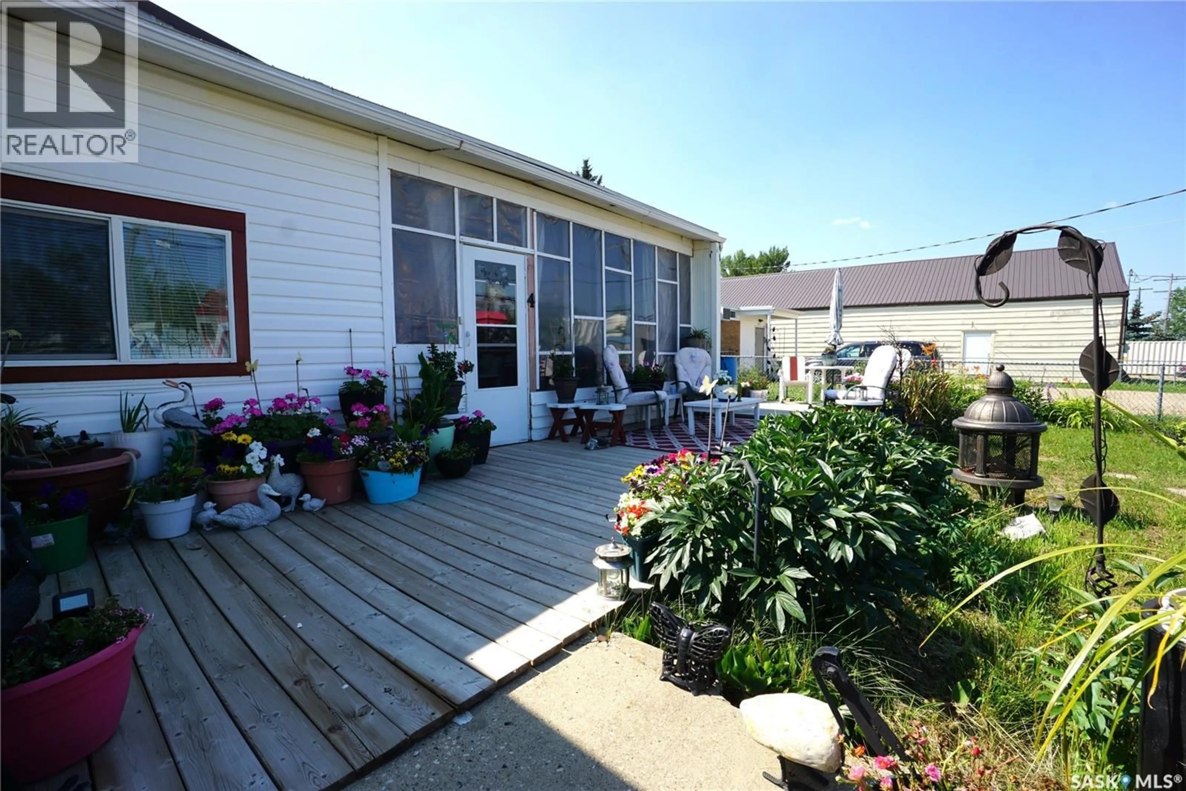 Patio, unknown for 116 MAIN STREET, Avonlea Saskatchewan S0H0C0