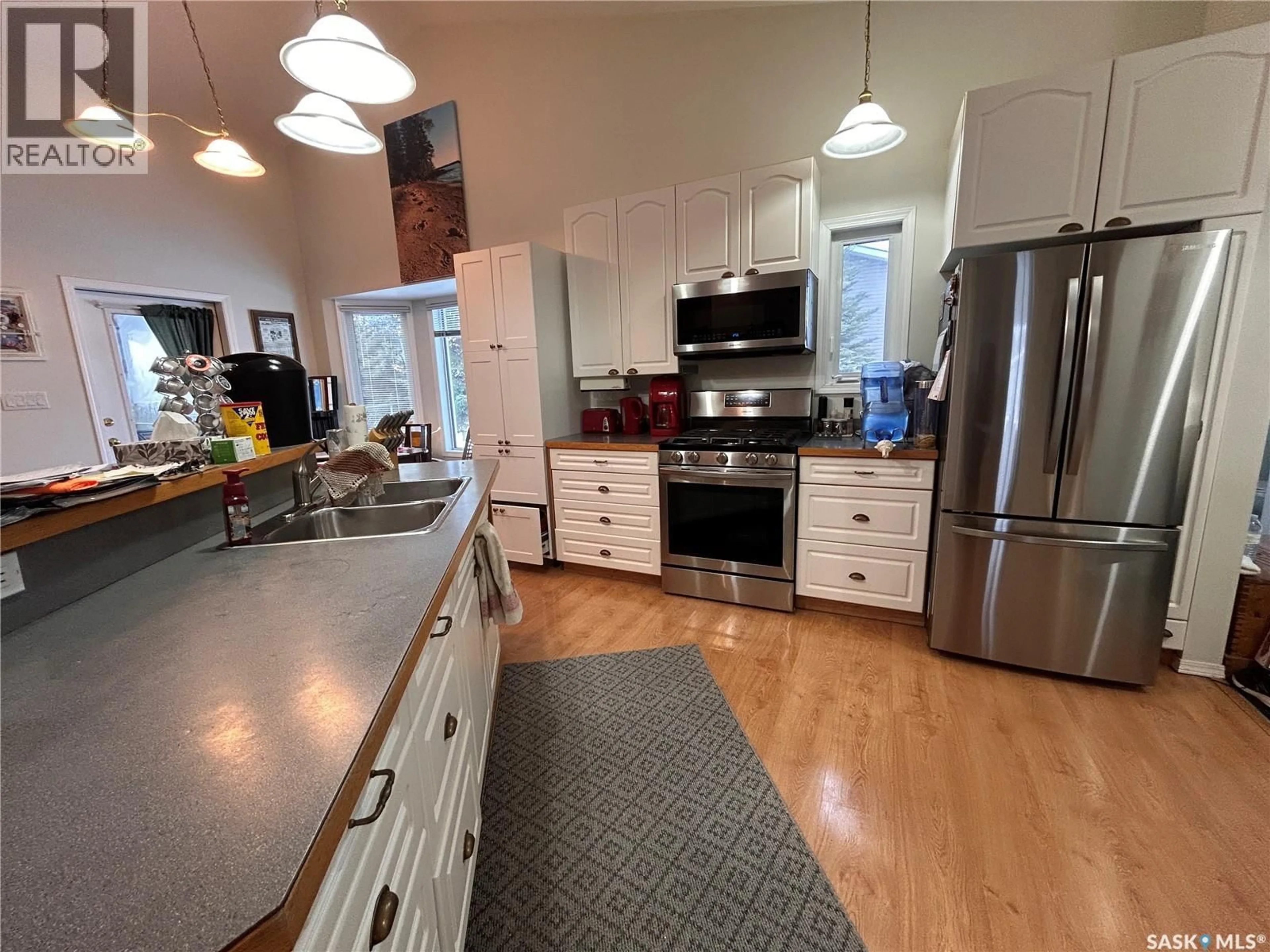 Open concept kitchen, unknown for 3 FALCON PLACE, Candle Lake Saskatchewan S0J3E0