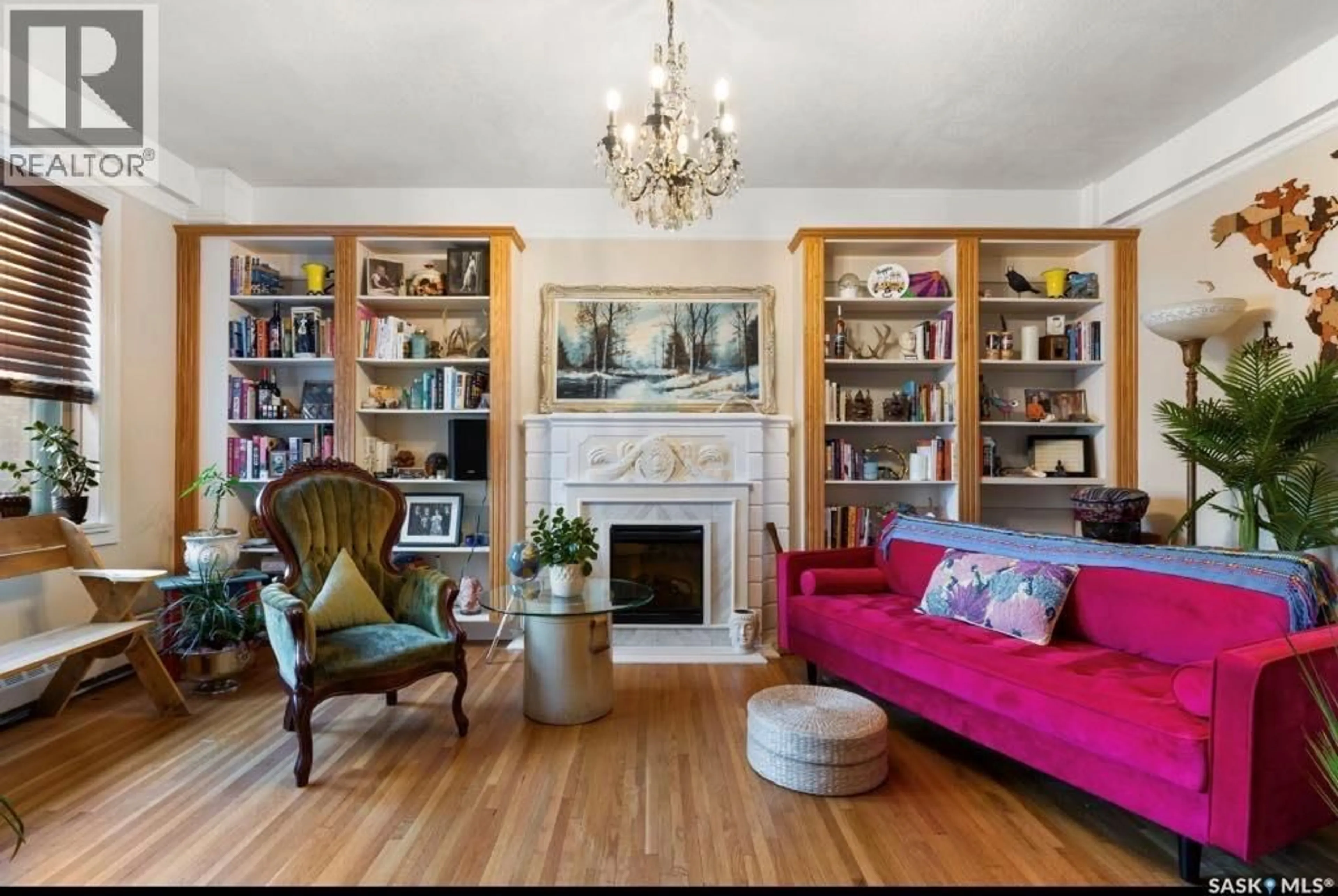 Living room with furniture, unknown for 414 2305 VICTORIA AVENUE, Regina Saskatchewan S4P0S7