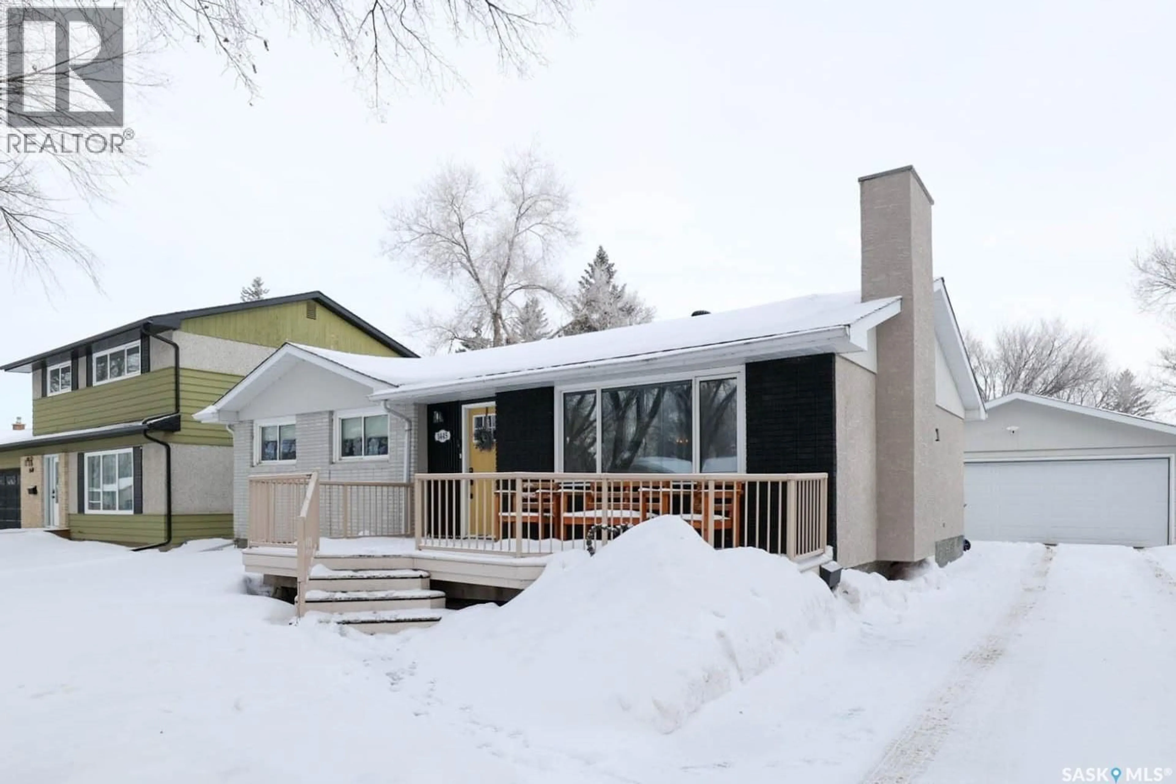 Home with vinyl exterior material, street for 1445 SHANNON ROAD, Regina Saskatchewan S4S5L4