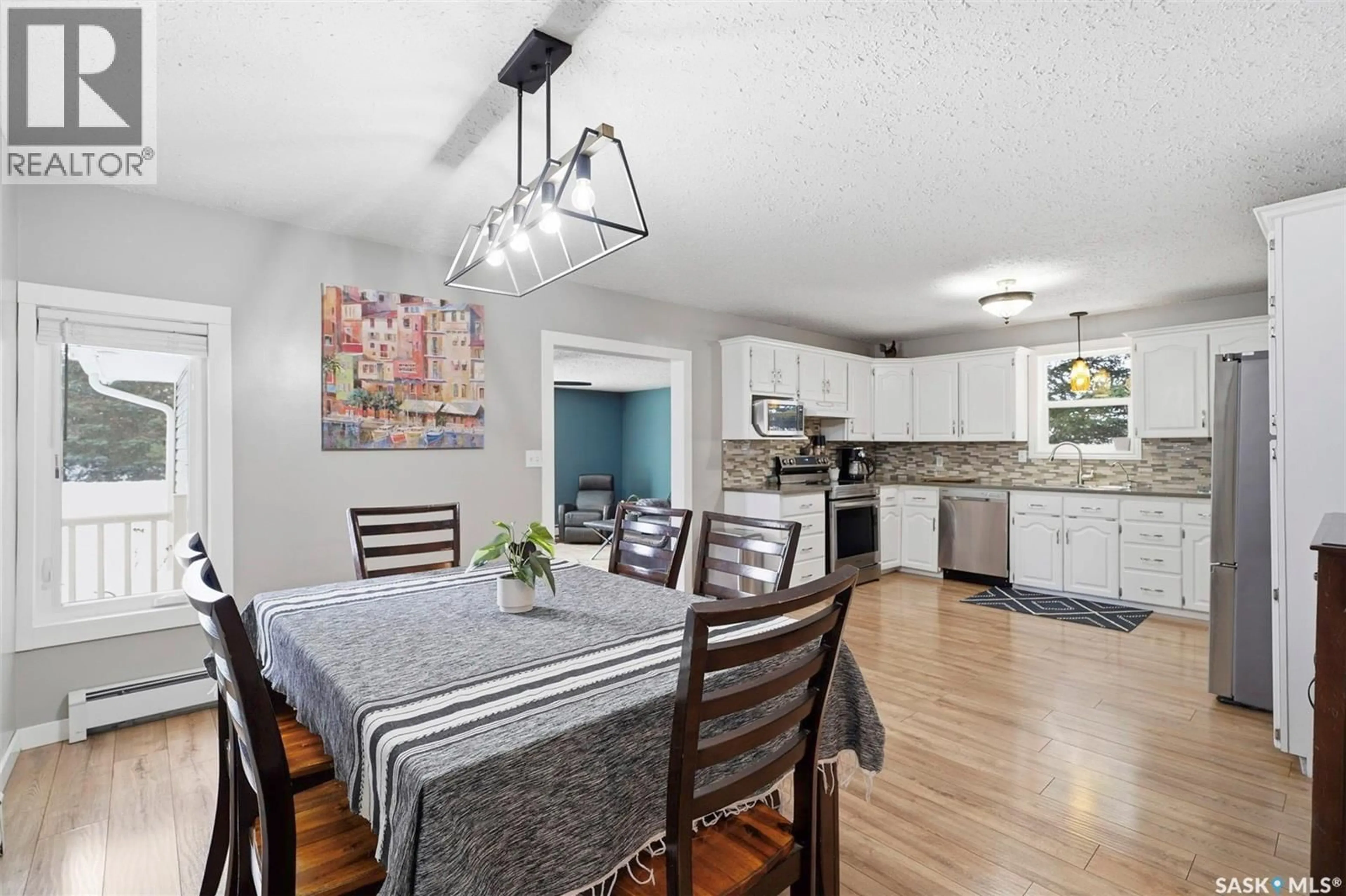 Dining room, unknown for 404 DOERKSEN STREET, Hepburn Saskatchewan S0K1Z0