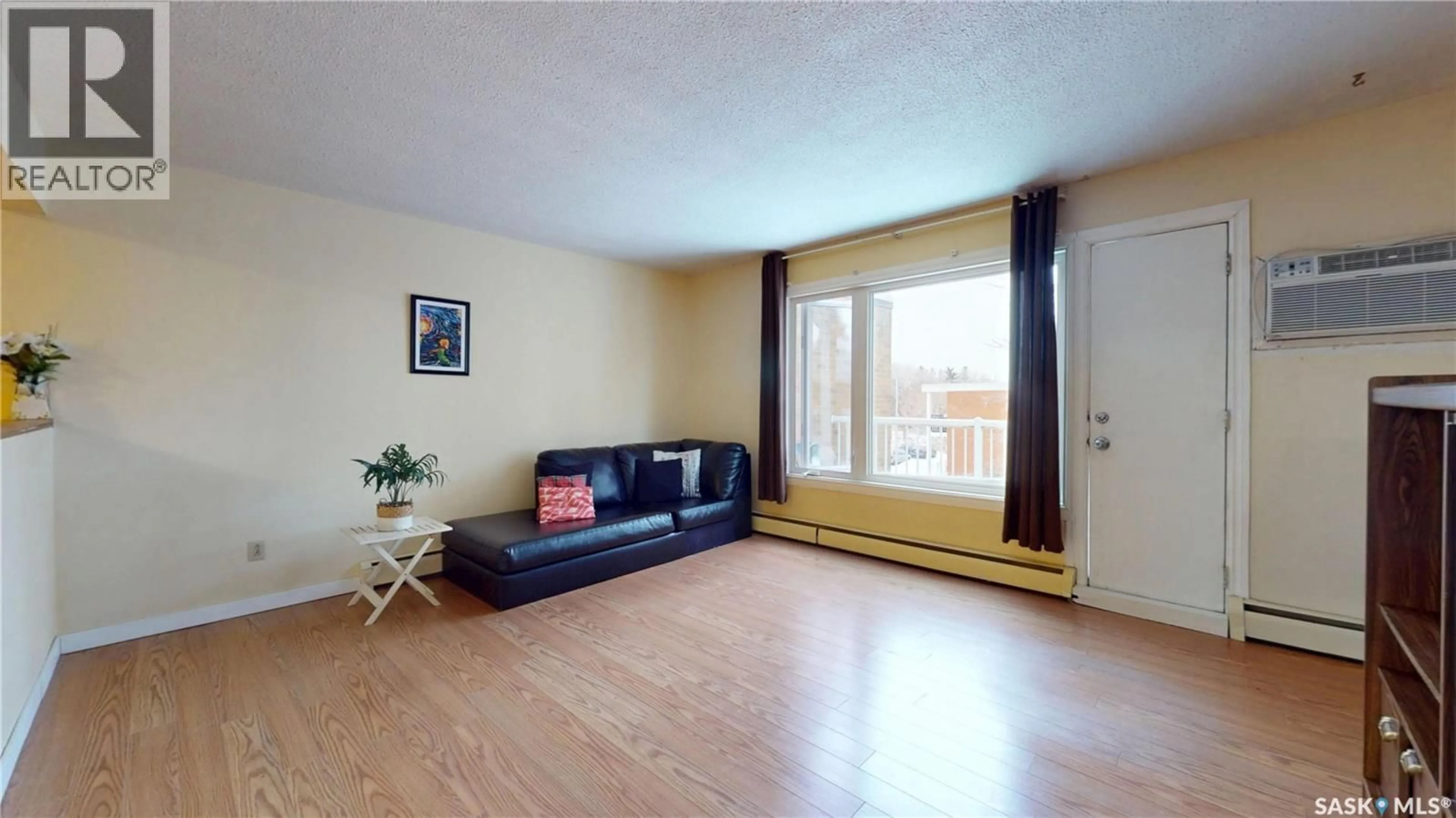 Living room with furniture, unknown for 20 - 4505 RAE STREET, Regina Saskatchewan S4S3B2