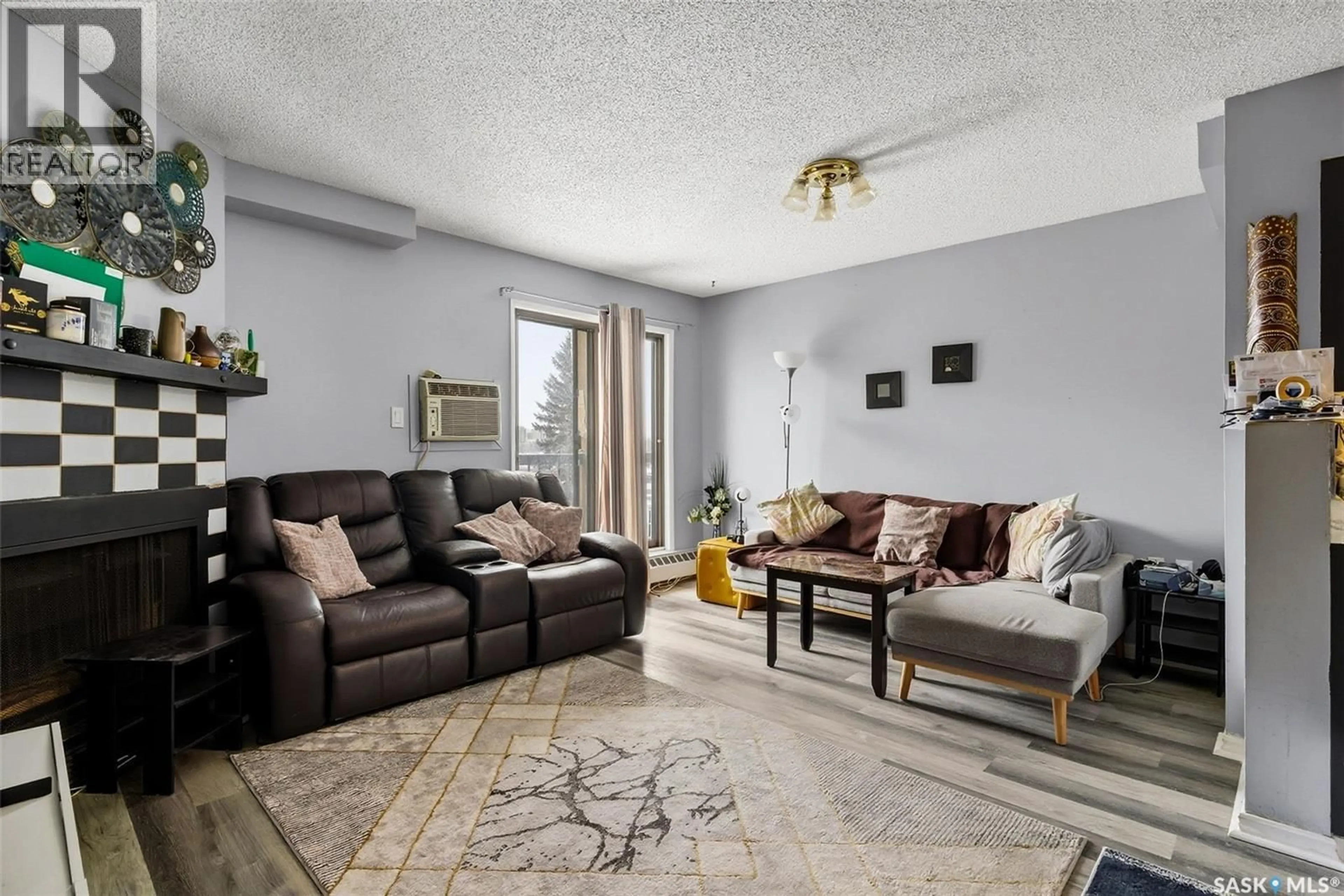 Living room with furniture, unknown for 211 - 3410 PARK STREET, Regina Saskatchewan S4V2M8