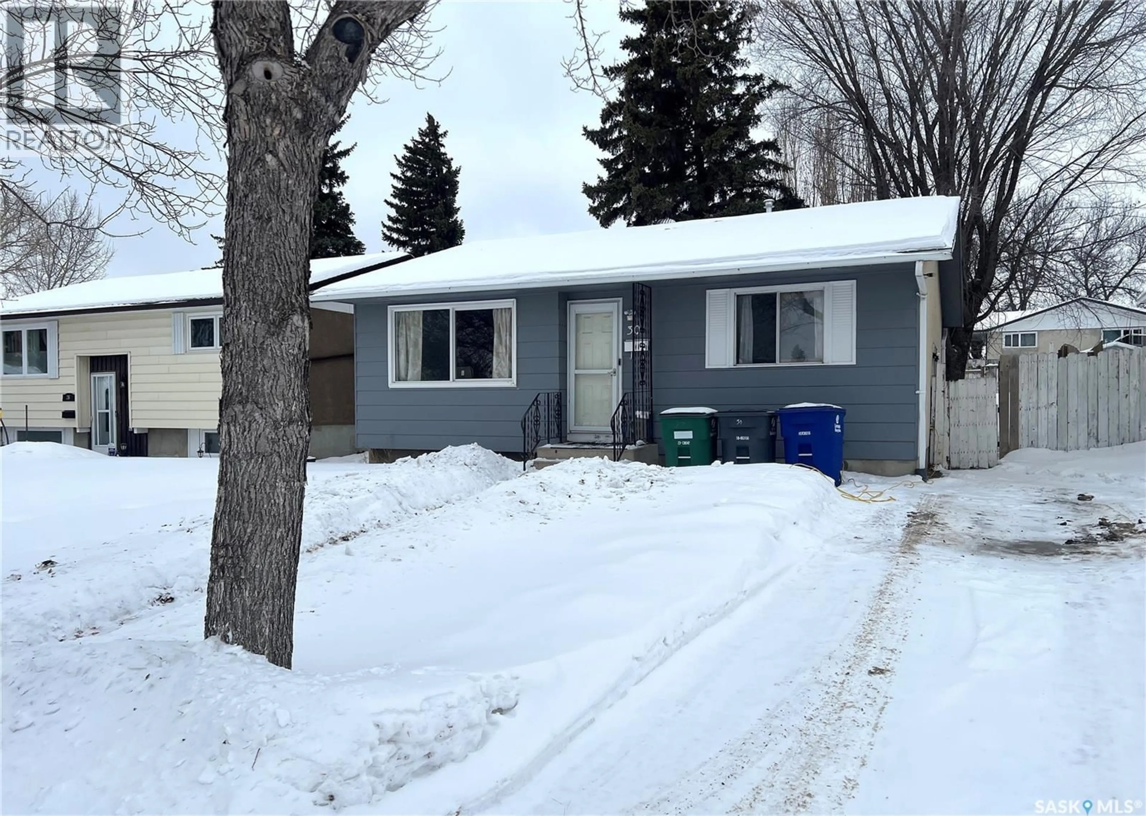 Unknown for 30 CONFEDERATION CRESCENT, Saskatoon Saskatchewan S7L4V2