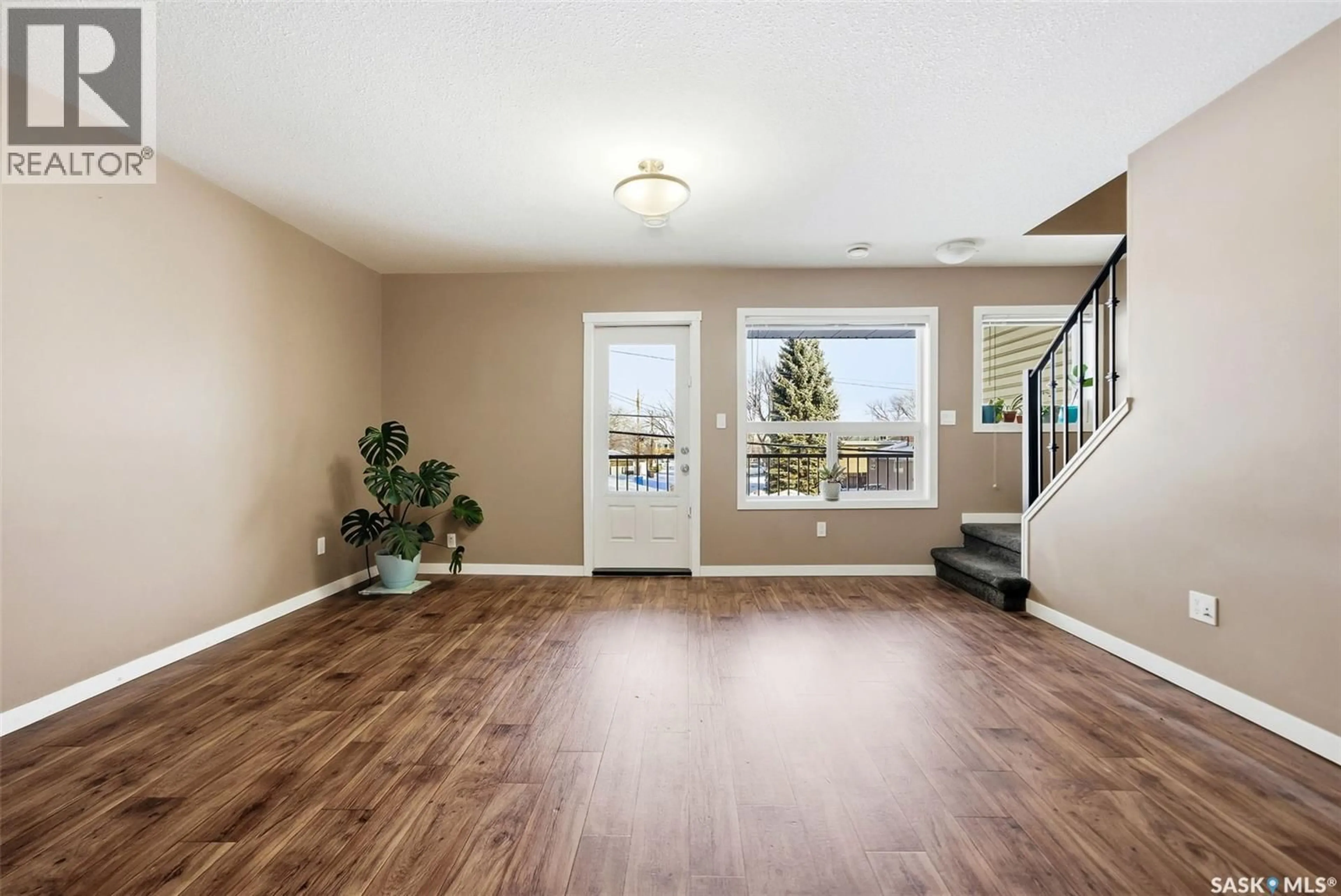 Unknown for 110 - 1210 EMPRESS STREET, Regina Saskatchewan S4T1G7