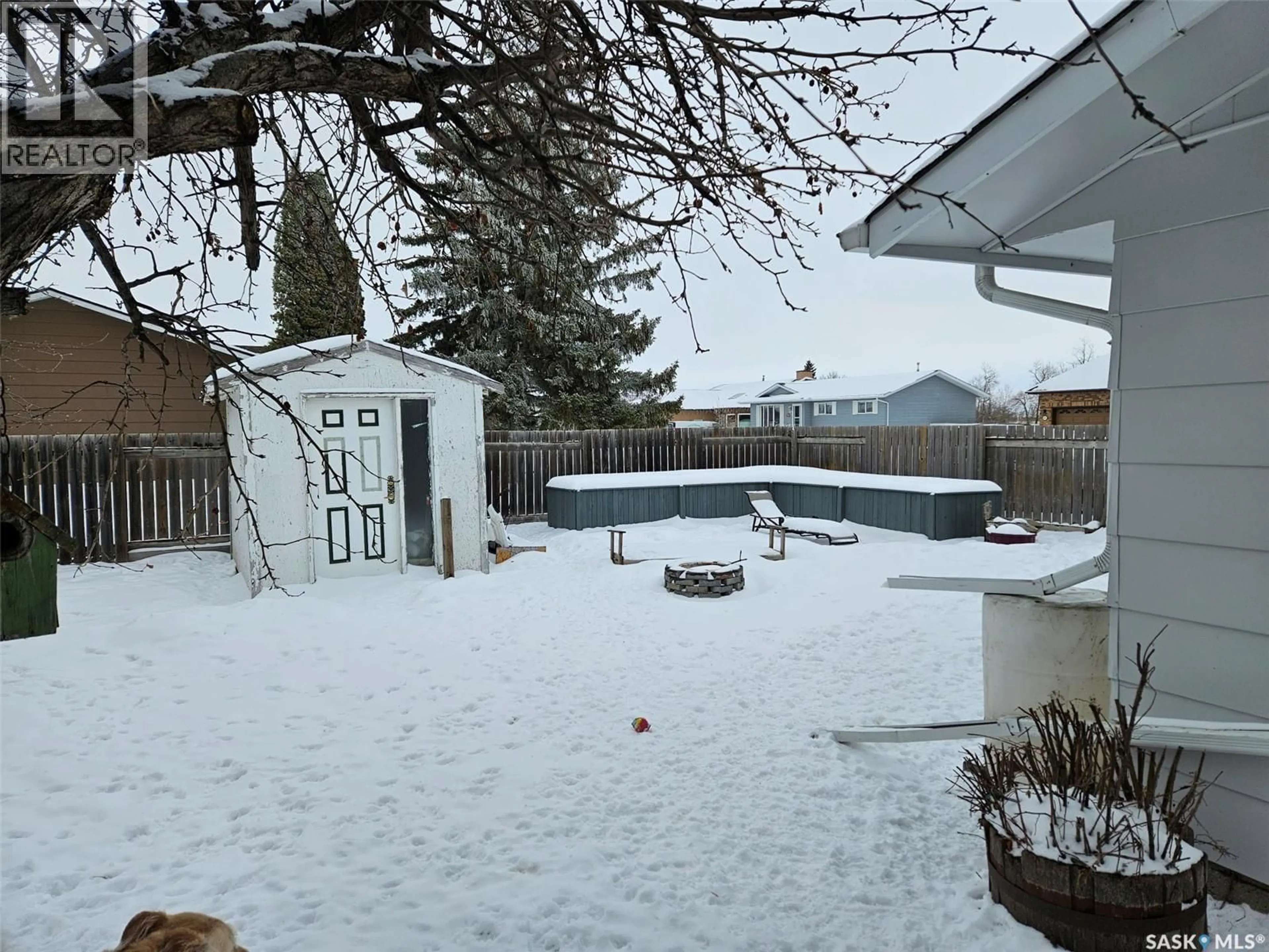 A pic from outside/outdoor area/front of a property/back of a property/a pic from drone, street for 35 MOUNTAIN DRIVE, Carlyle Saskatchewan S0C0R0