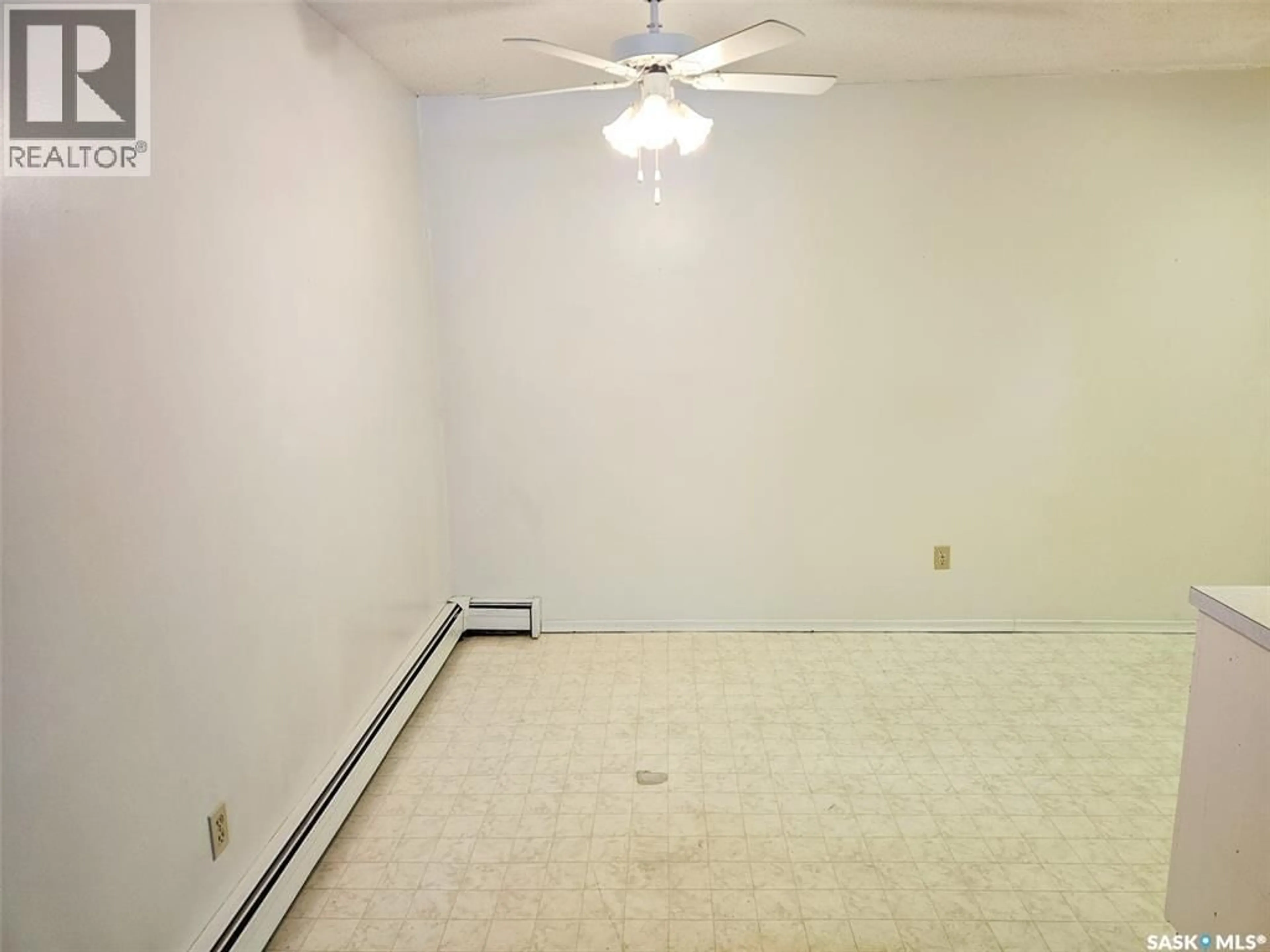 A pic of a room for 8 - 320 13TH AVENUE, Swift Current Saskatchewan S9H2V9