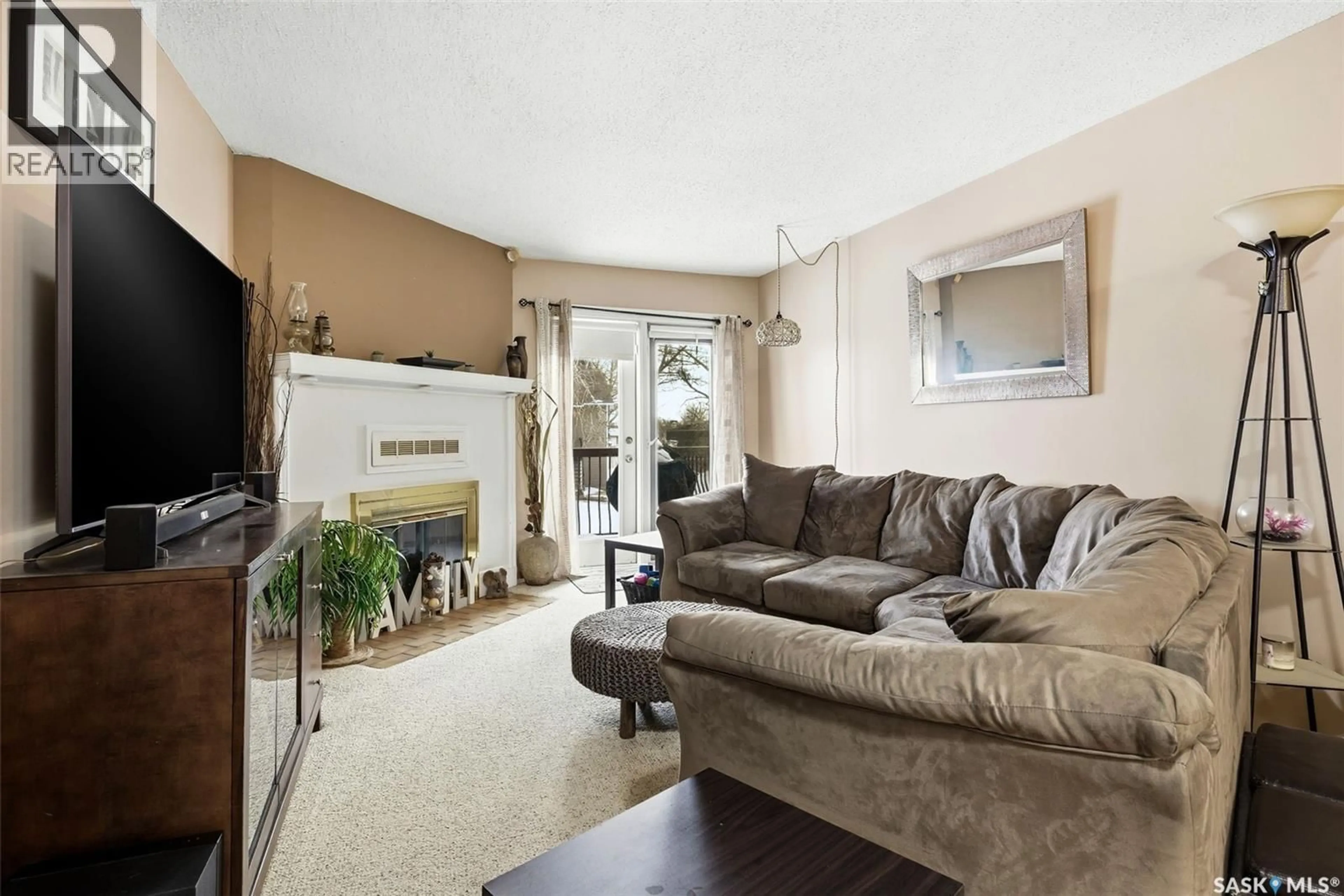 Living room with furniture, unknown for 114 CEDAR MEADOW DRIVE, Regina Saskatchewan S4X3J5