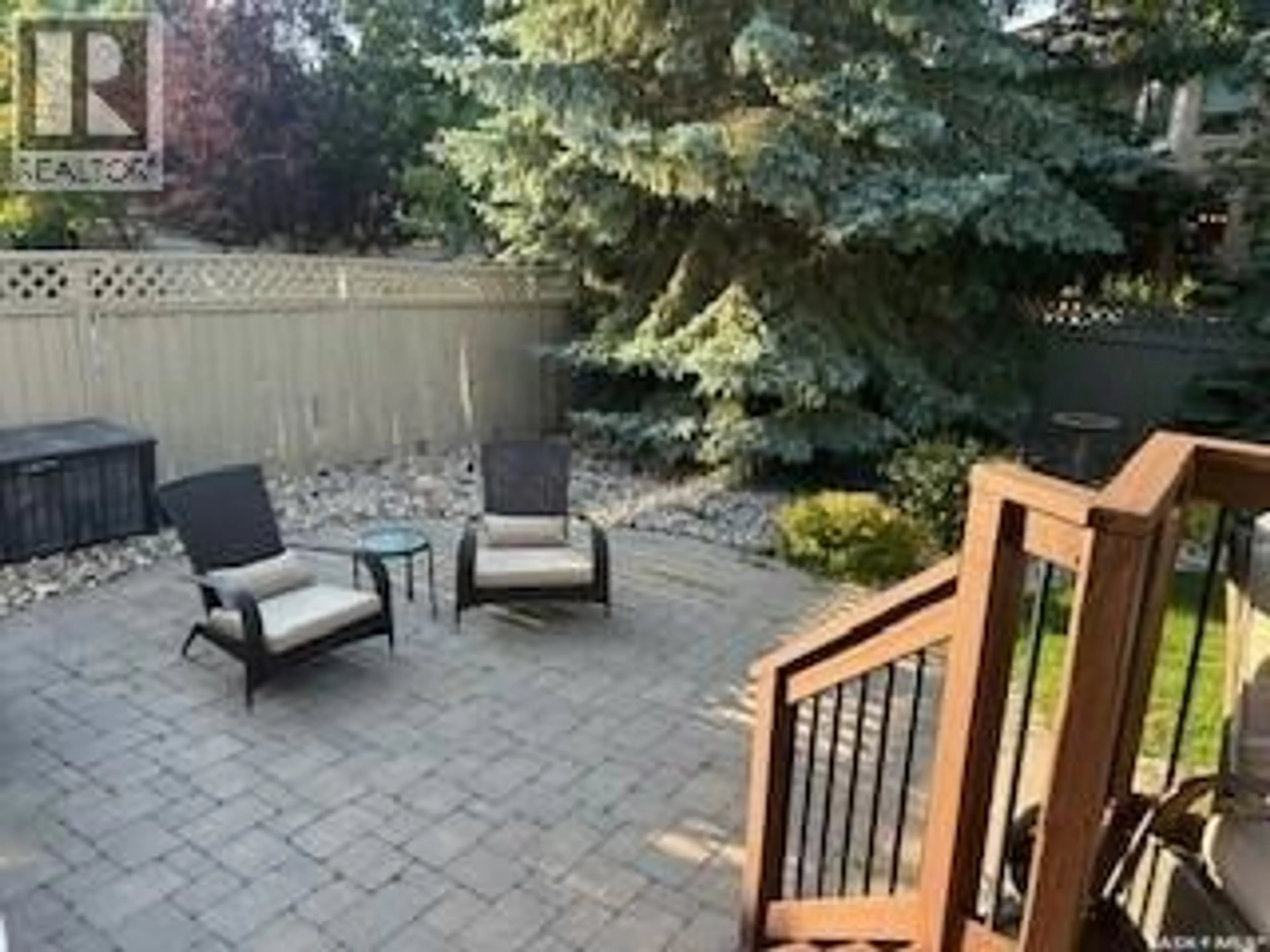 Patio, street for 4275 WASCANA RIDGE, Regina Saskatchewan S4V2T3