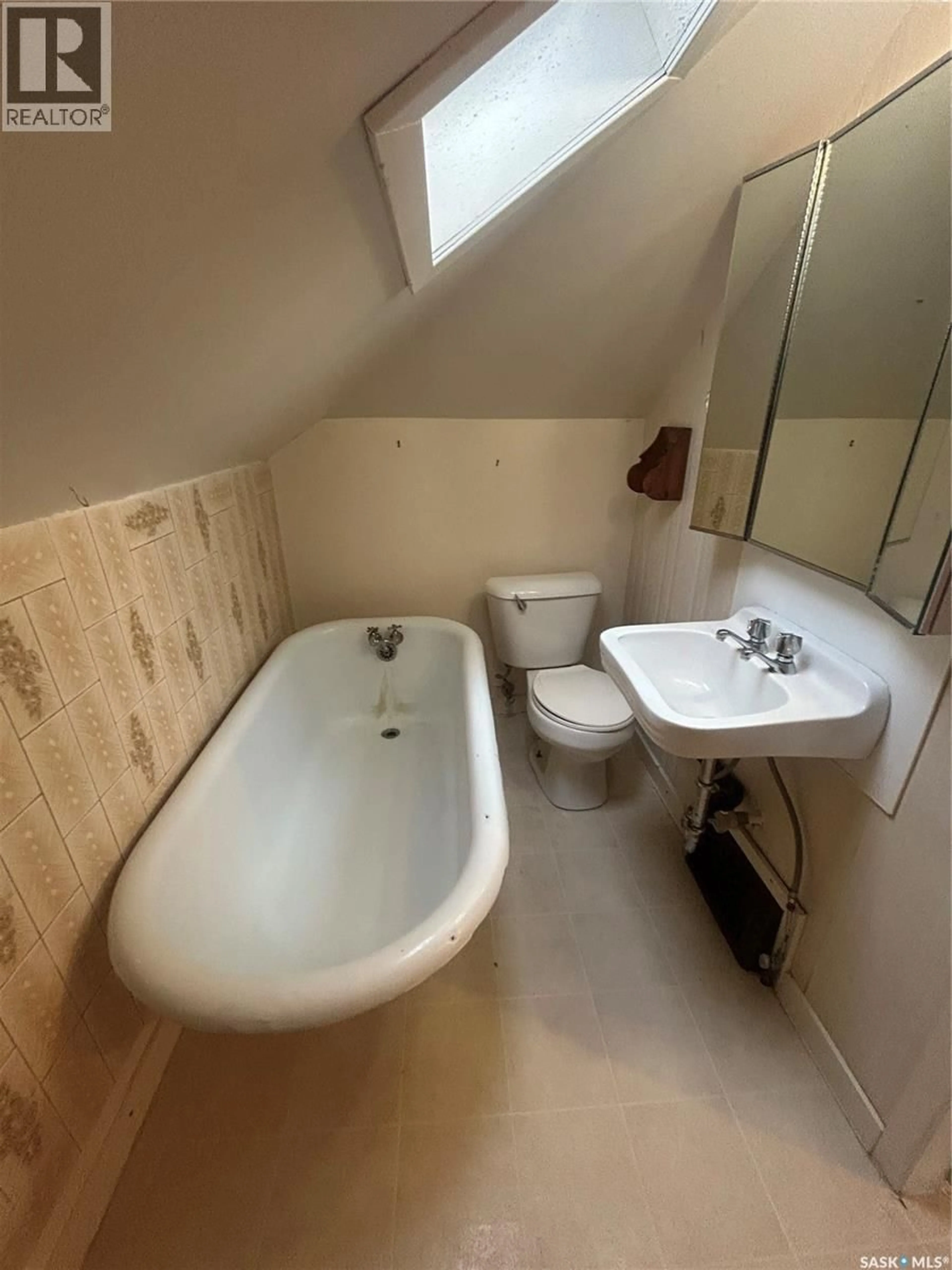 Standard bathroom, floor is not visible for 236 12TH STREET, Prince Albert Saskatchewan S6V0A1