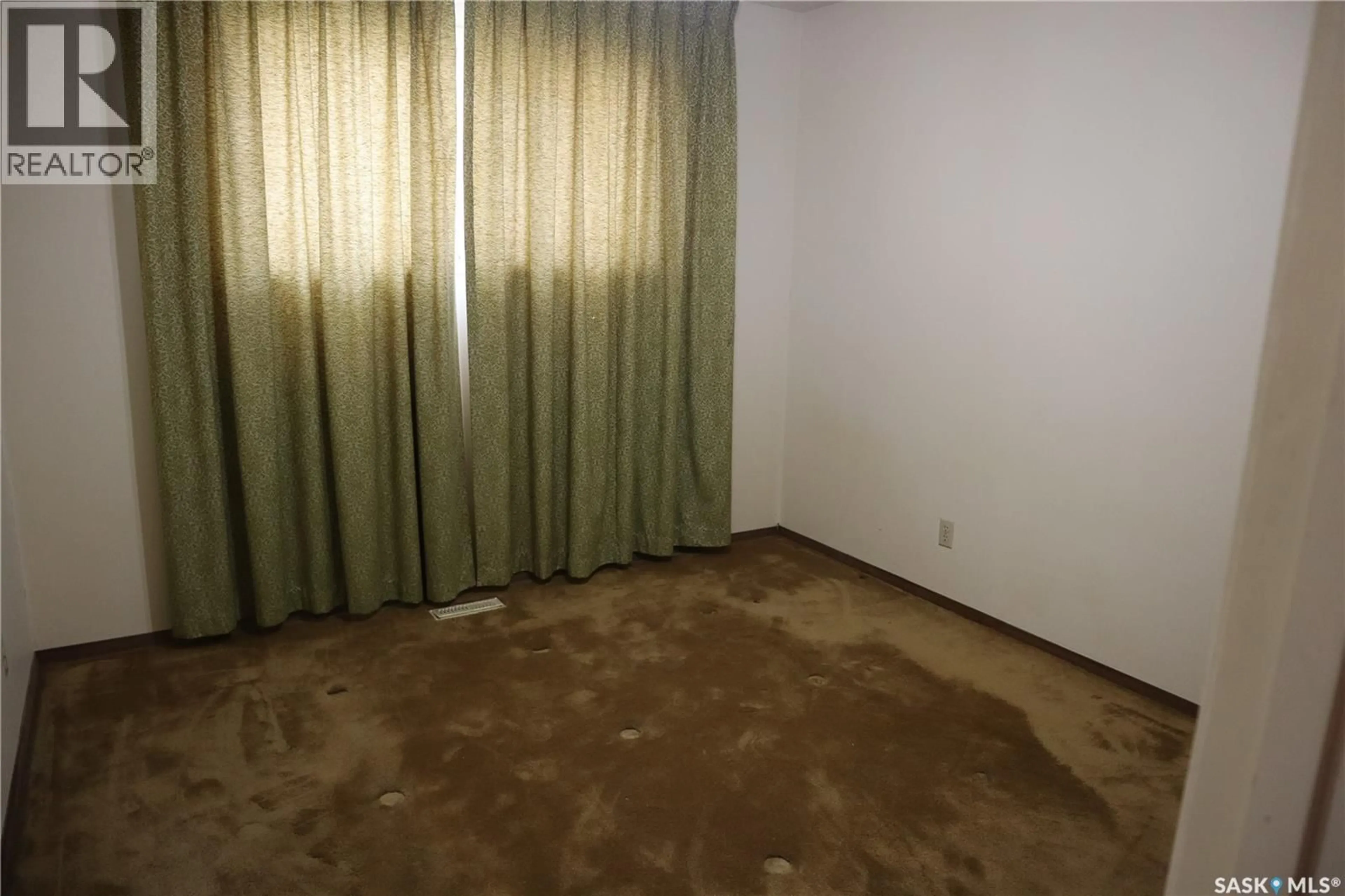 A pic of a room for 22 RAMSAY COURT, Saskatoon Saskatchewan S7H4H1