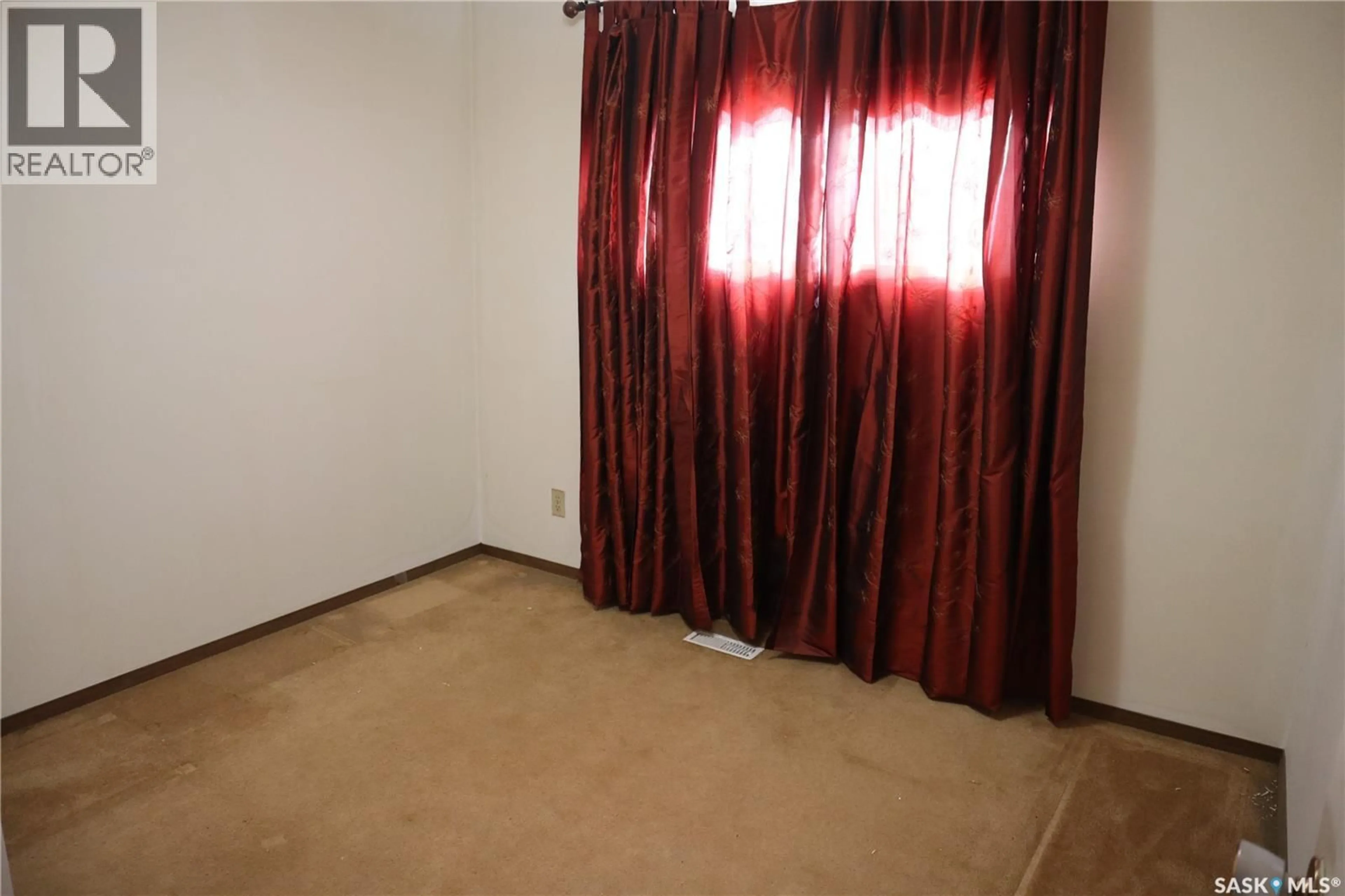 A pic of a room for 22 RAMSAY COURT, Saskatoon Saskatchewan S7H4H1