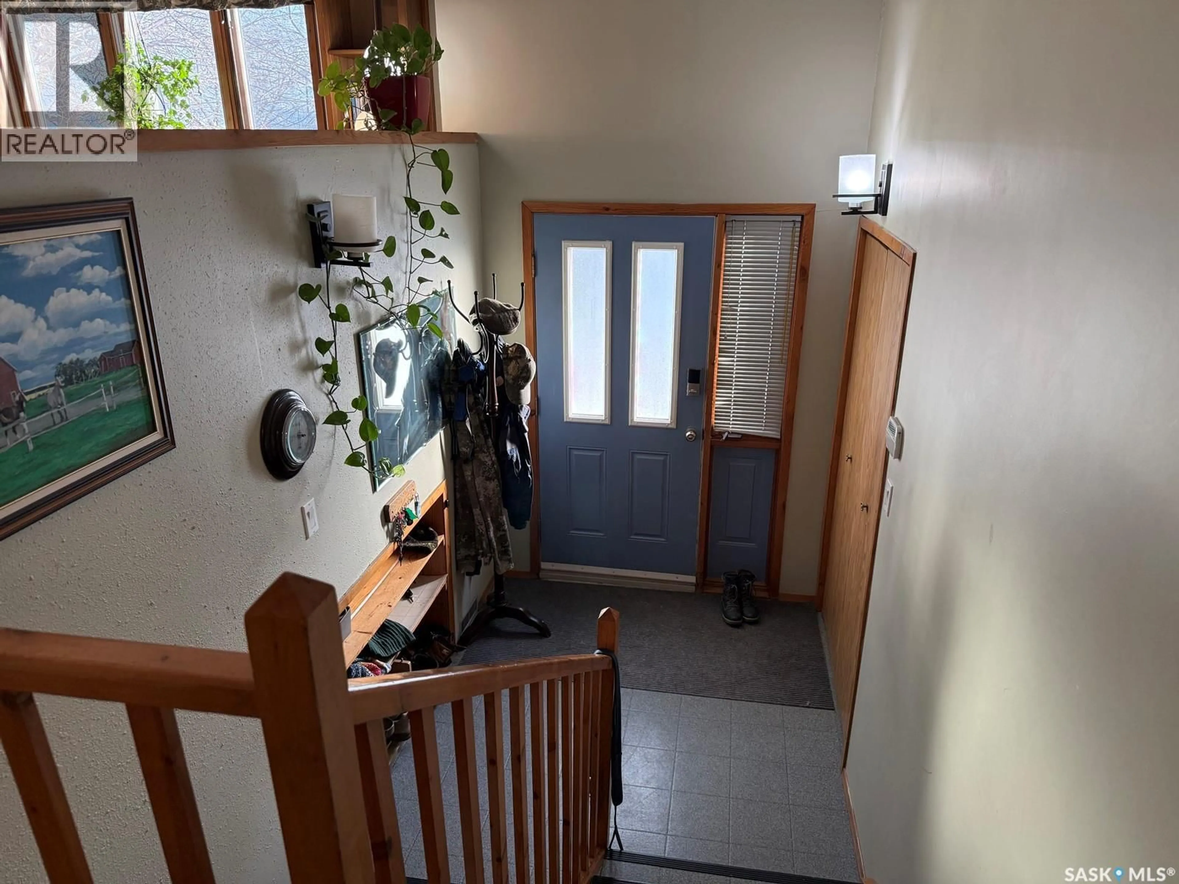 Unknown for 801 2ND AVENUE, Meadow Lake Saskatchewan S9X1A1