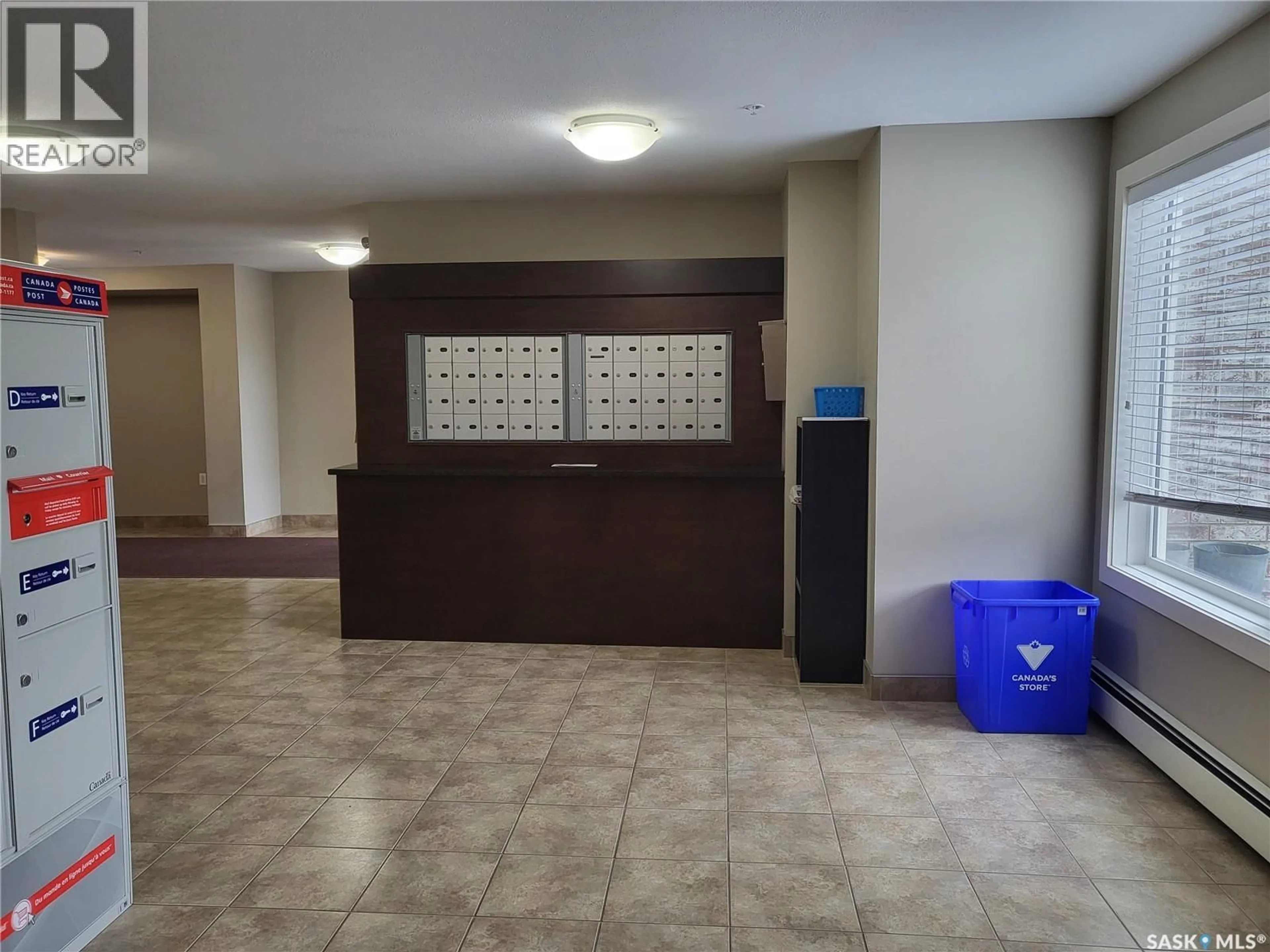 Indoor foyer for 207 - 306 PETTERSON DRIVE, Estevan Saskatchewan S4A2A8