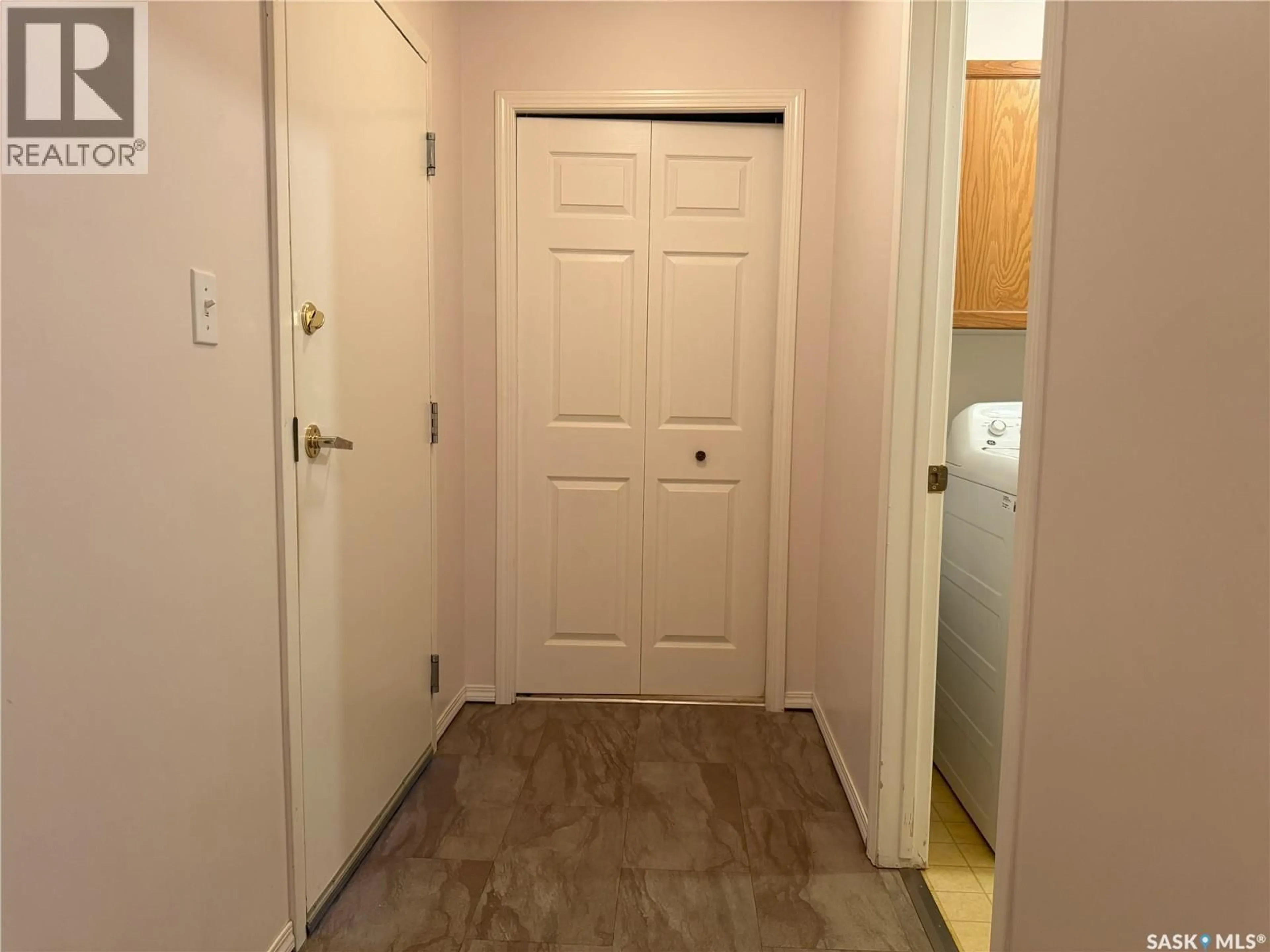 Unknown for 102 - 103 1ST AVENUE, Caronport Saskatchewan S0H0S0